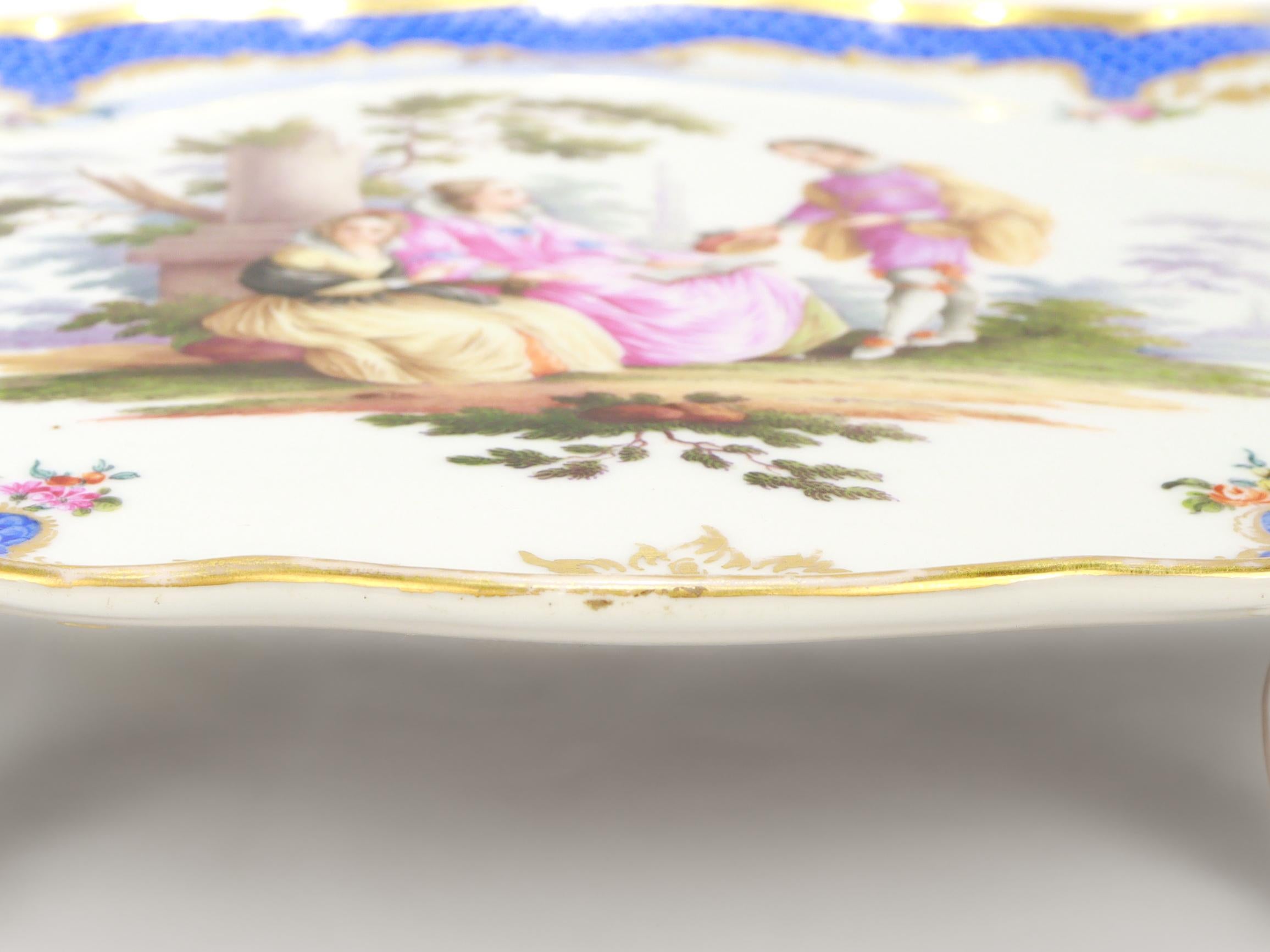Ancienne Tazza ou Compote à pied en porcelaine peinte et dorée Helena Wolfsohn Porcelain Dresden en vente 4