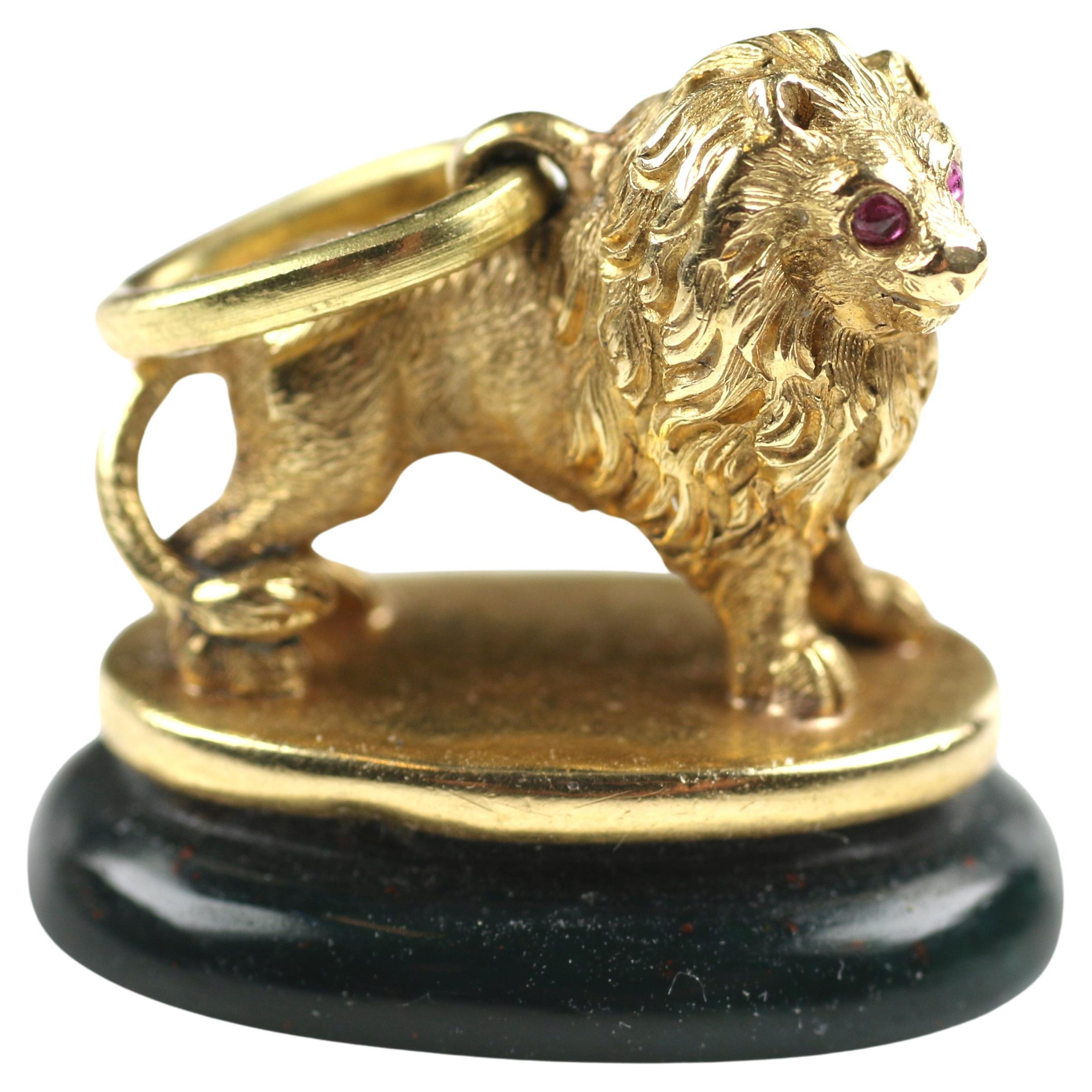 Antique Heliotrope Seal Fob Pendant with 18K Gold Lion For Sale