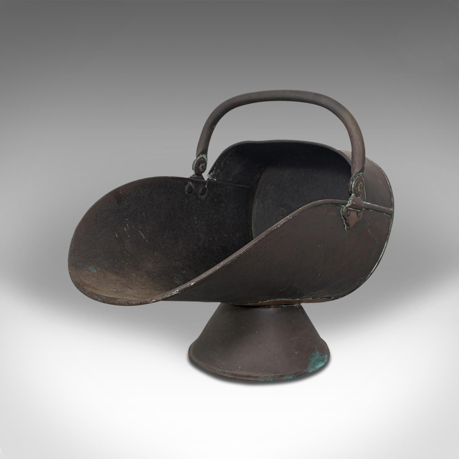British Antique Helmet Scuttle, English, Copper, Fireside, Coal, Bucket, Victorian, 1870 For Sale