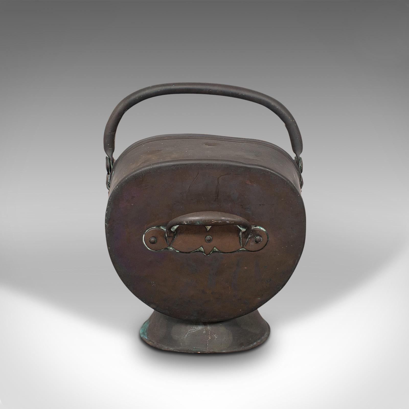 Antique Helmet Scuttle, English, Copper, Fireside, Coal, Bucket, Victorian, 1870 For Sale 1