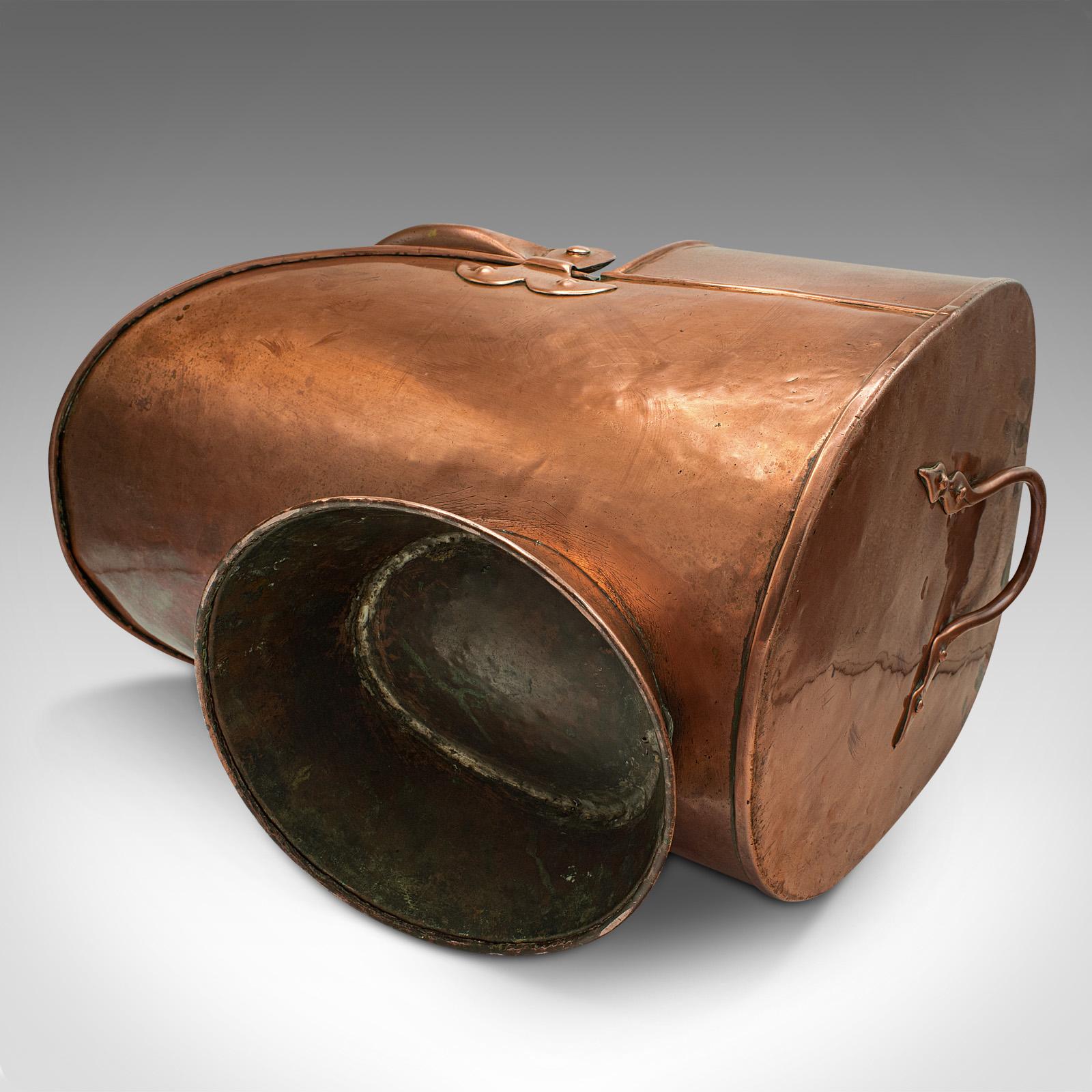 Antico Scuttle a casco, Inglese, Rame, Caminetto, Carbone, Secchio per tronchi, Vittoriano in vendita 2