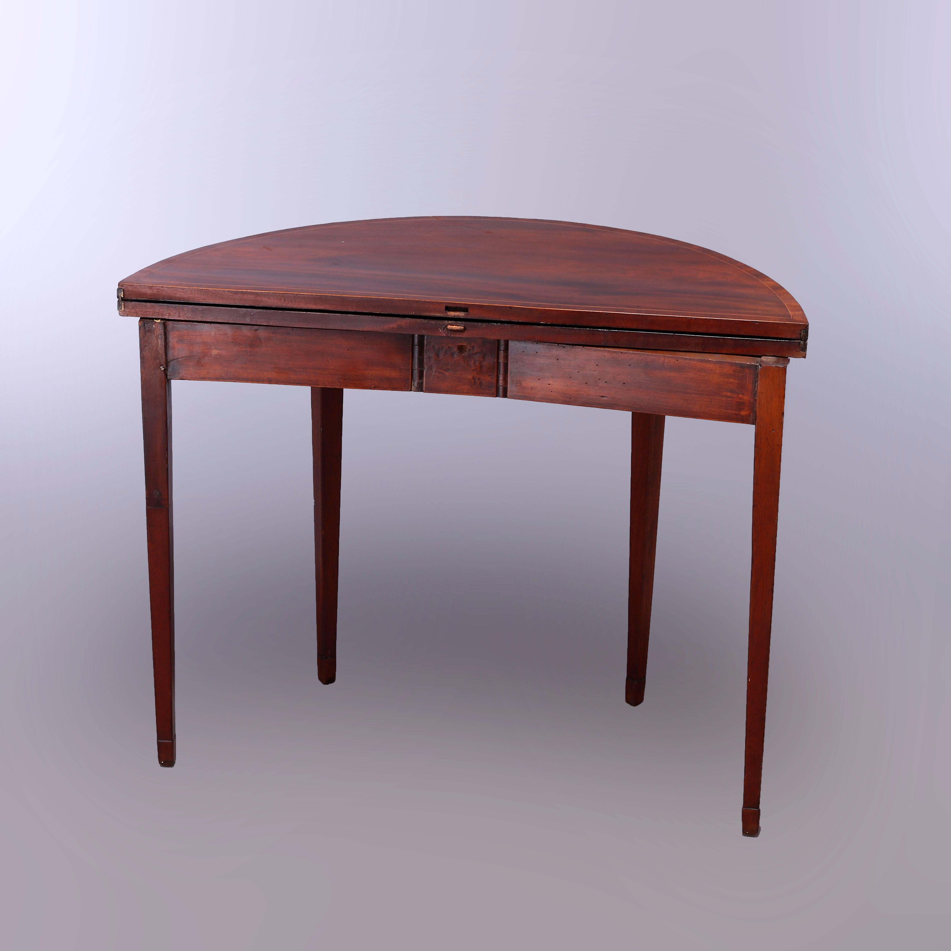 Antique Hepplewhite Banded & Inlaid Sunburst Mahogany Game Table, circa 1820 In Good Condition In Big Flats, NY