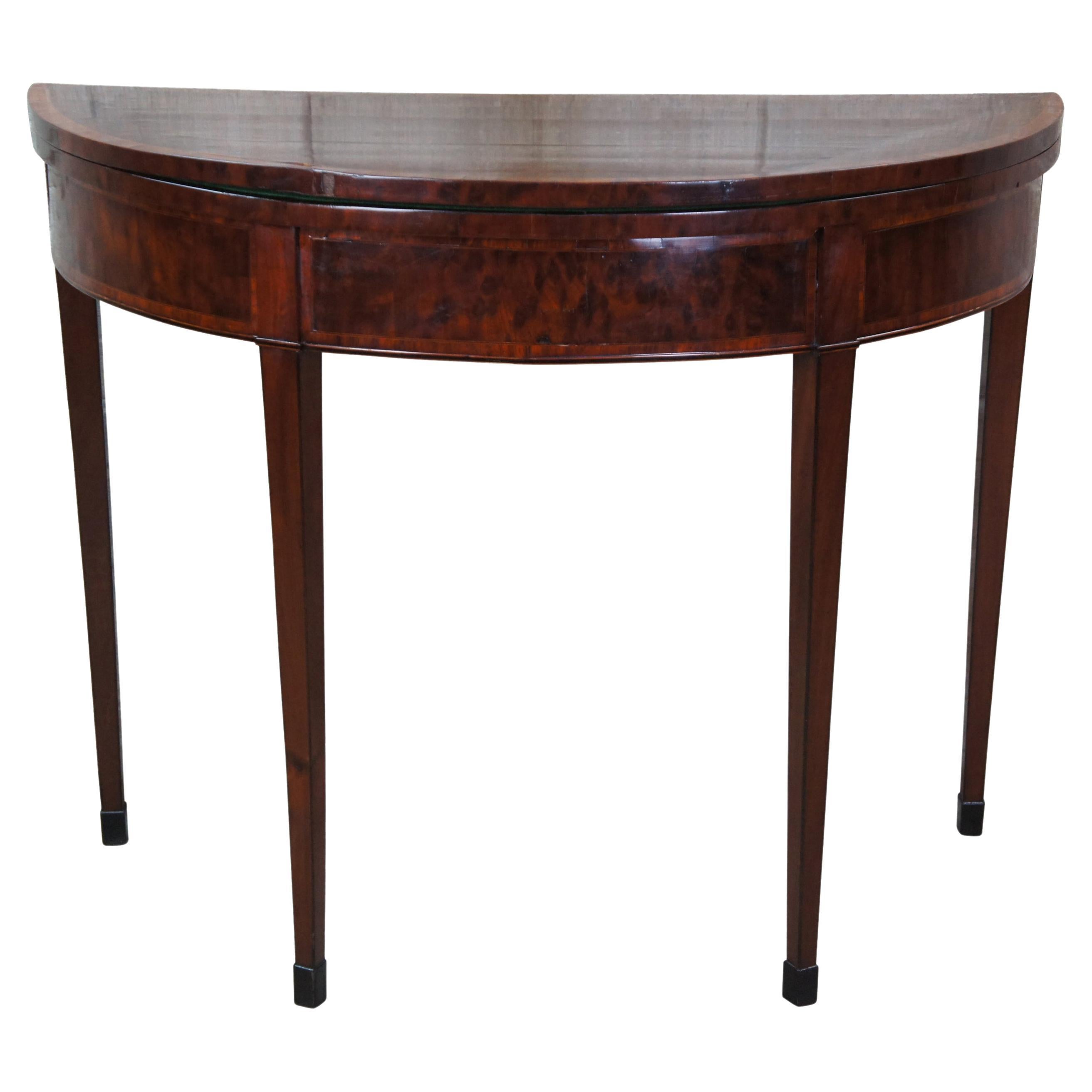 A fine and impressive authentic Hepplewhite period console table, circa 1790s. Made from 