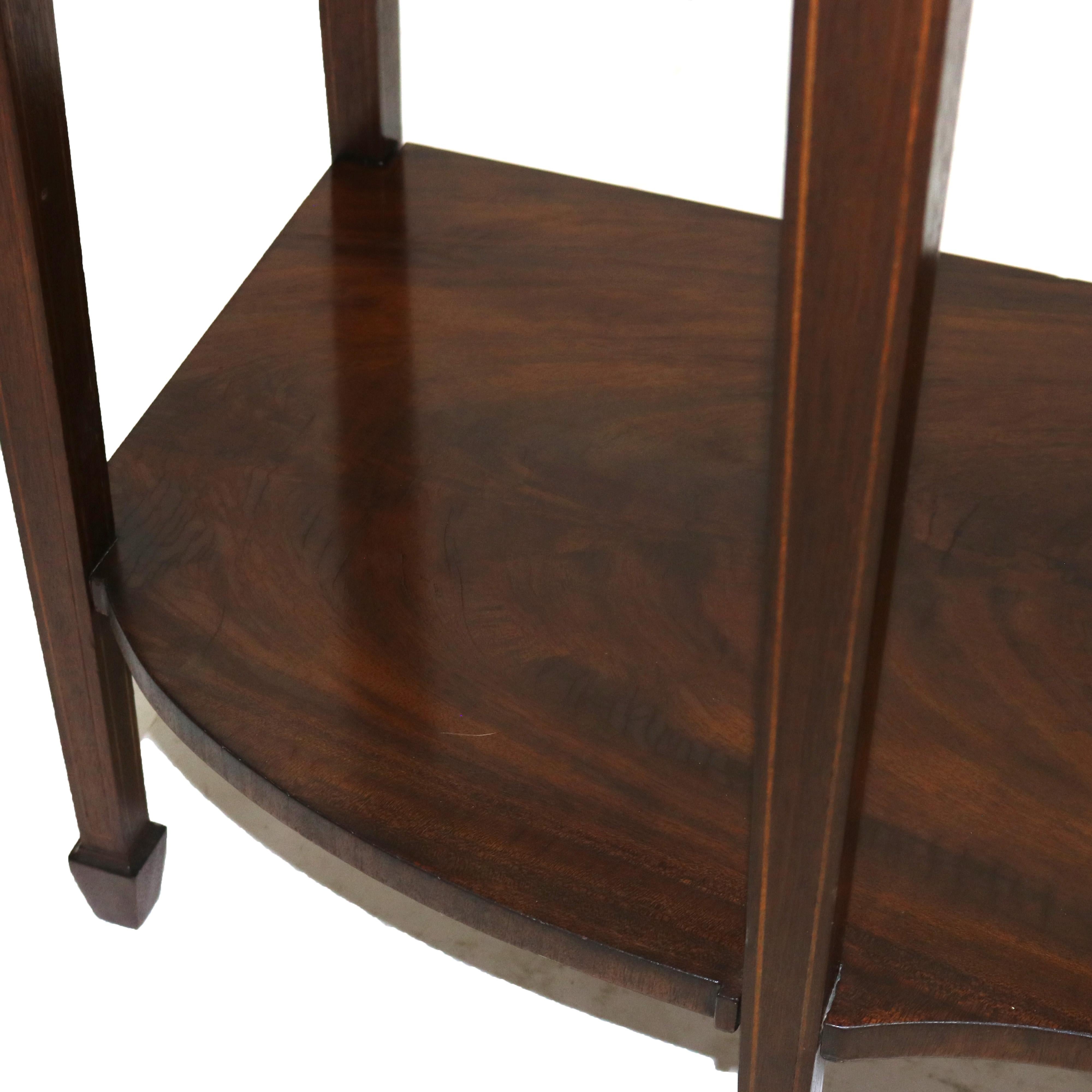 Buffet serpentin de style Hepplewhite en acajou flamboyant avec rallonge en laiton en vente 14