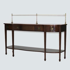 Aparador Serpentino Antiguo De Caoba Flameada Estilo Hepplewhite Con Barra De Latón