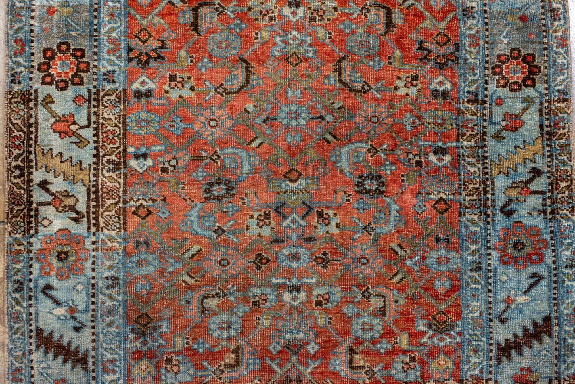 Antiker Bijar-Läufer im Herati-Design im Zustand „Relativ gut“ im Angebot in New York, NY