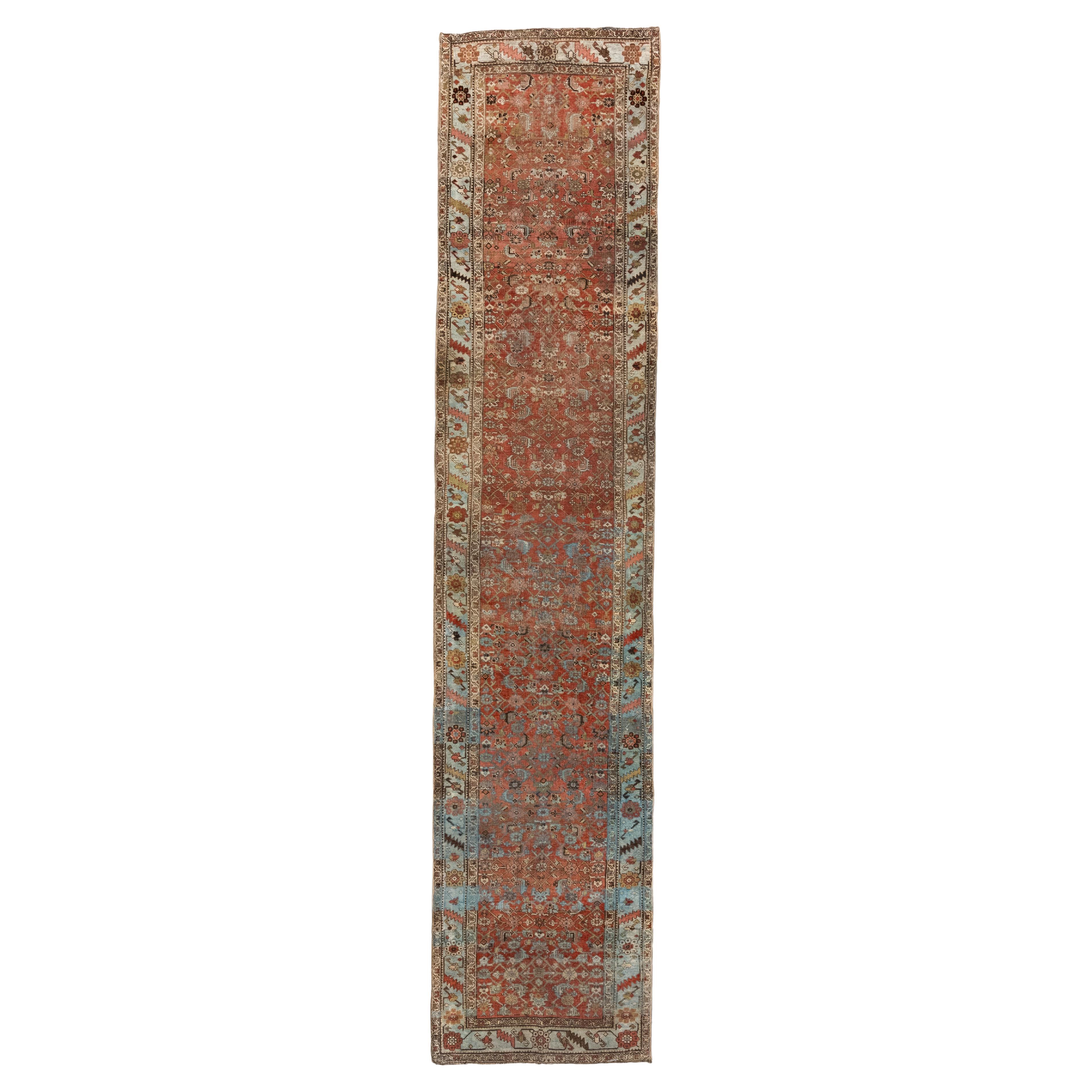 Antiker Bijar-Läufer im Herati-Design im Angebot