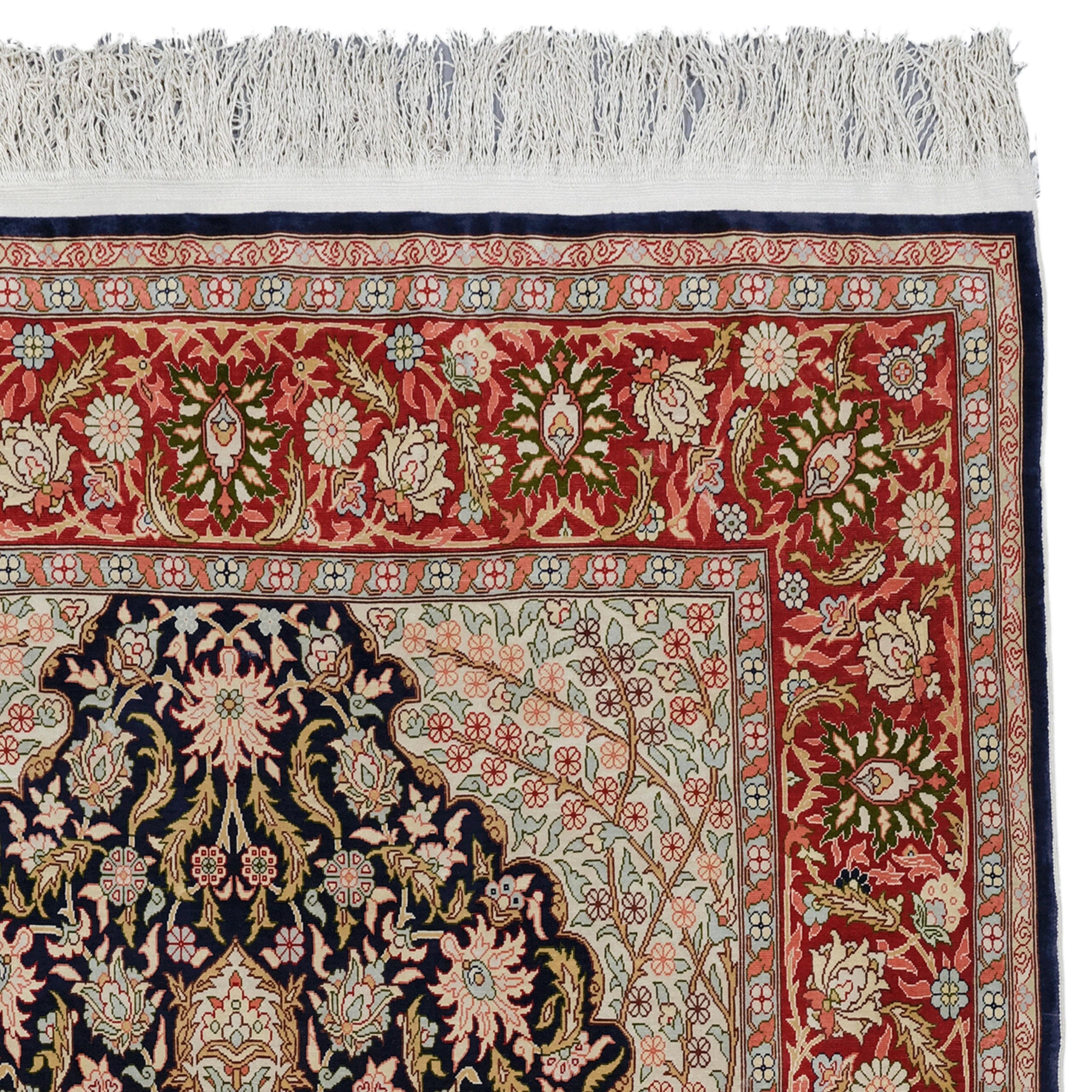 Antique Hereke Silk Rug - 20th Century Turkish Silk Hereke Rug, Vintage Rug For Sale 1