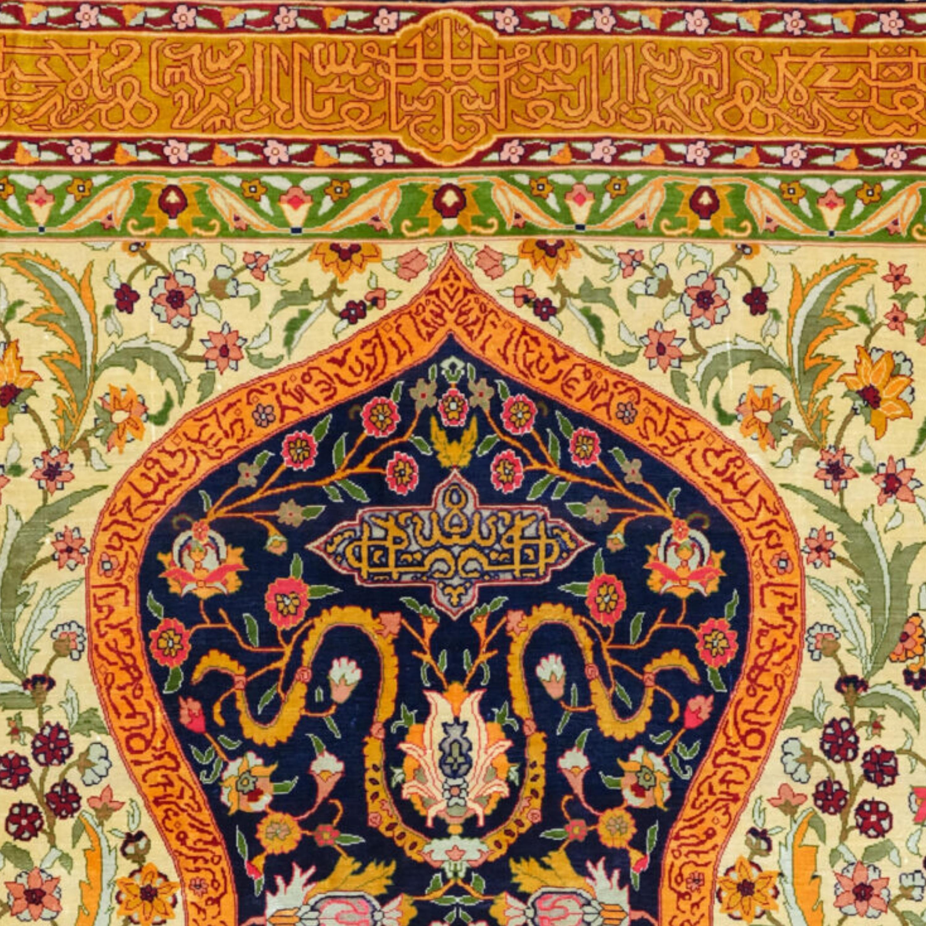 Antique Hereke Silk Rug - Turkish Silk Hereke Carpet Late 20th Century For Sale 3