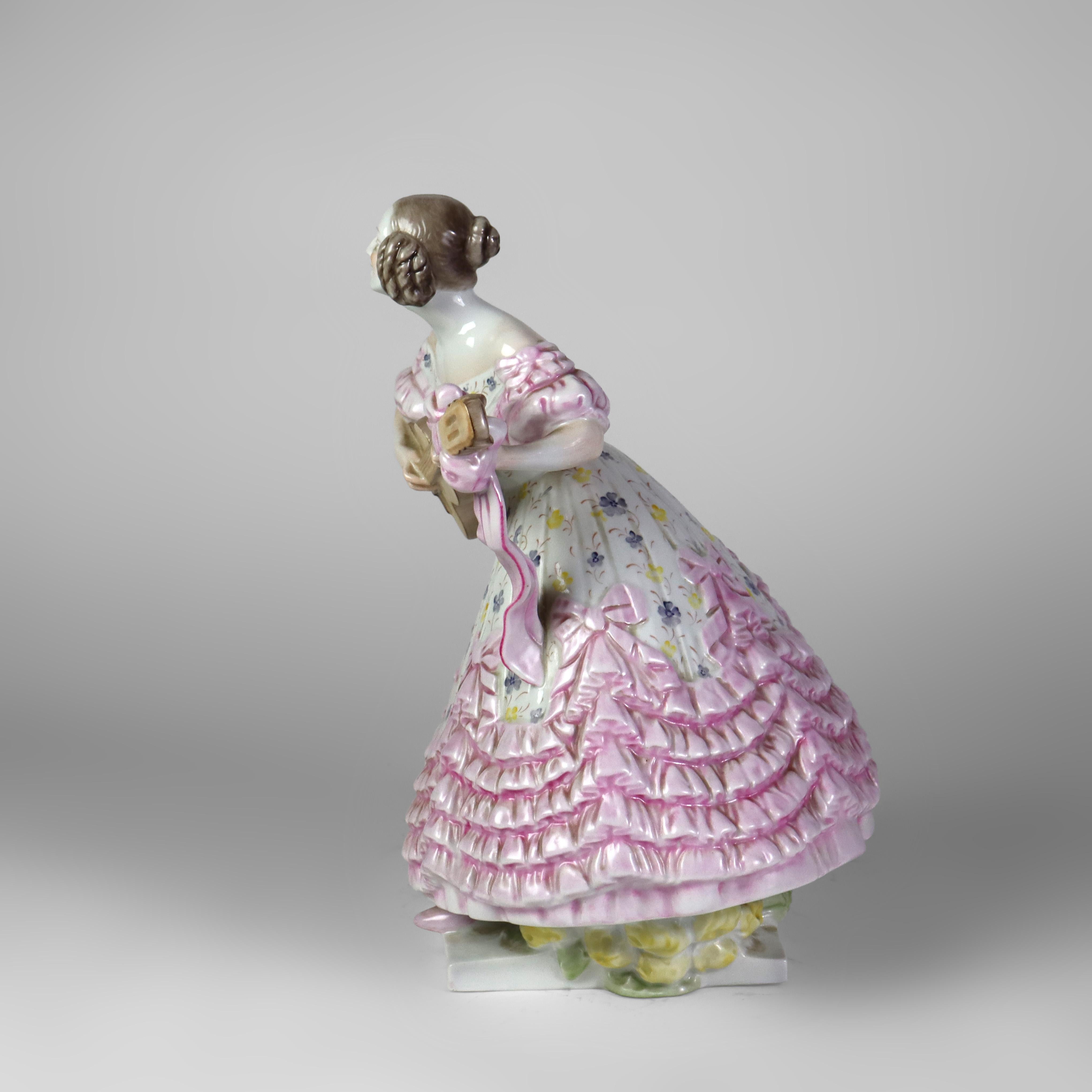 Antike Herend Porzellan Figur einer Gitarristin C1850 im Angebot 2