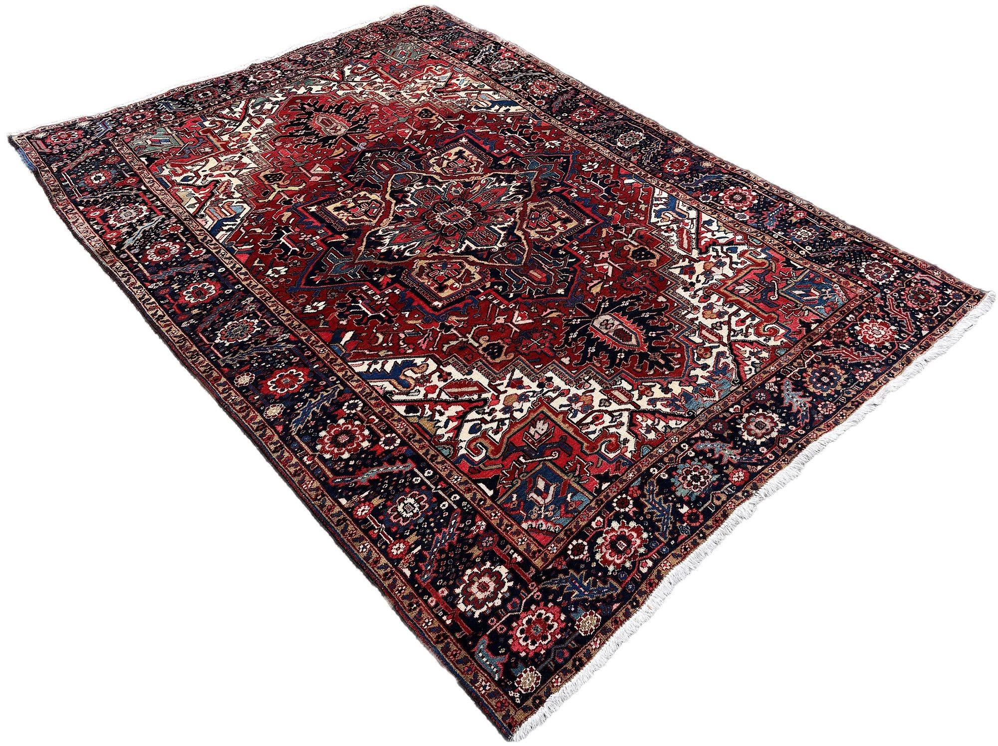 Antique Heriz Carpet 2.96m x 2.15m im Zustand „Gut“ im Angebot in St. Albans, GB