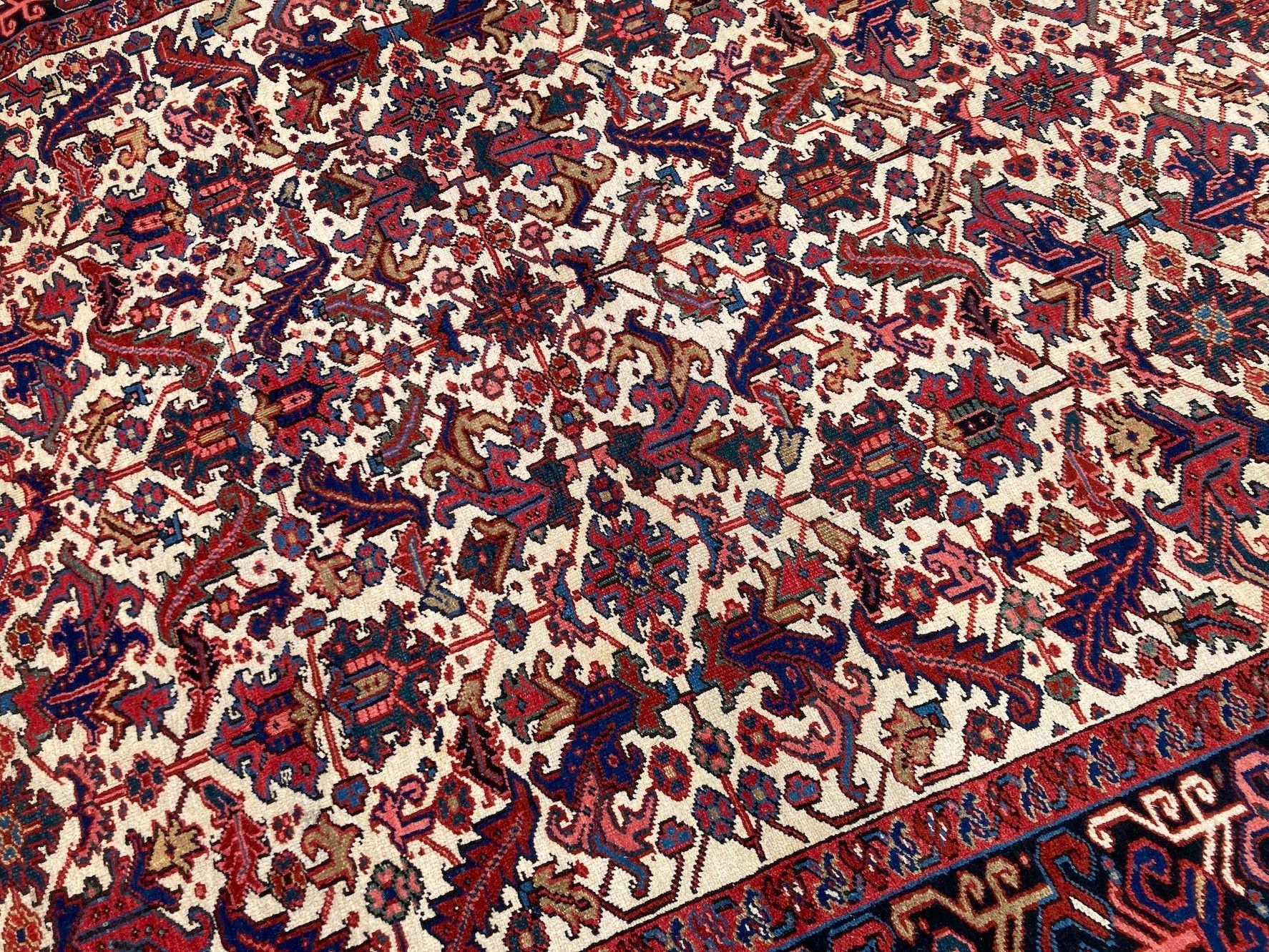 Antique Heriz Carpet 3.00m x 2.36m For Sale 5