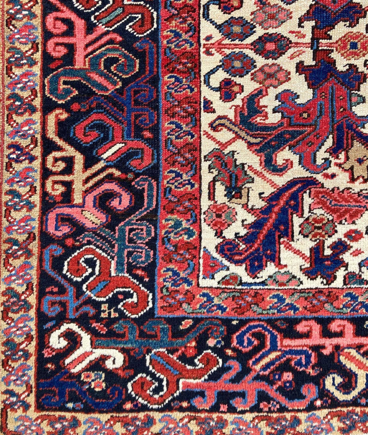 Antique Heriz Carpet 3.00m x 2.36m For Sale 1