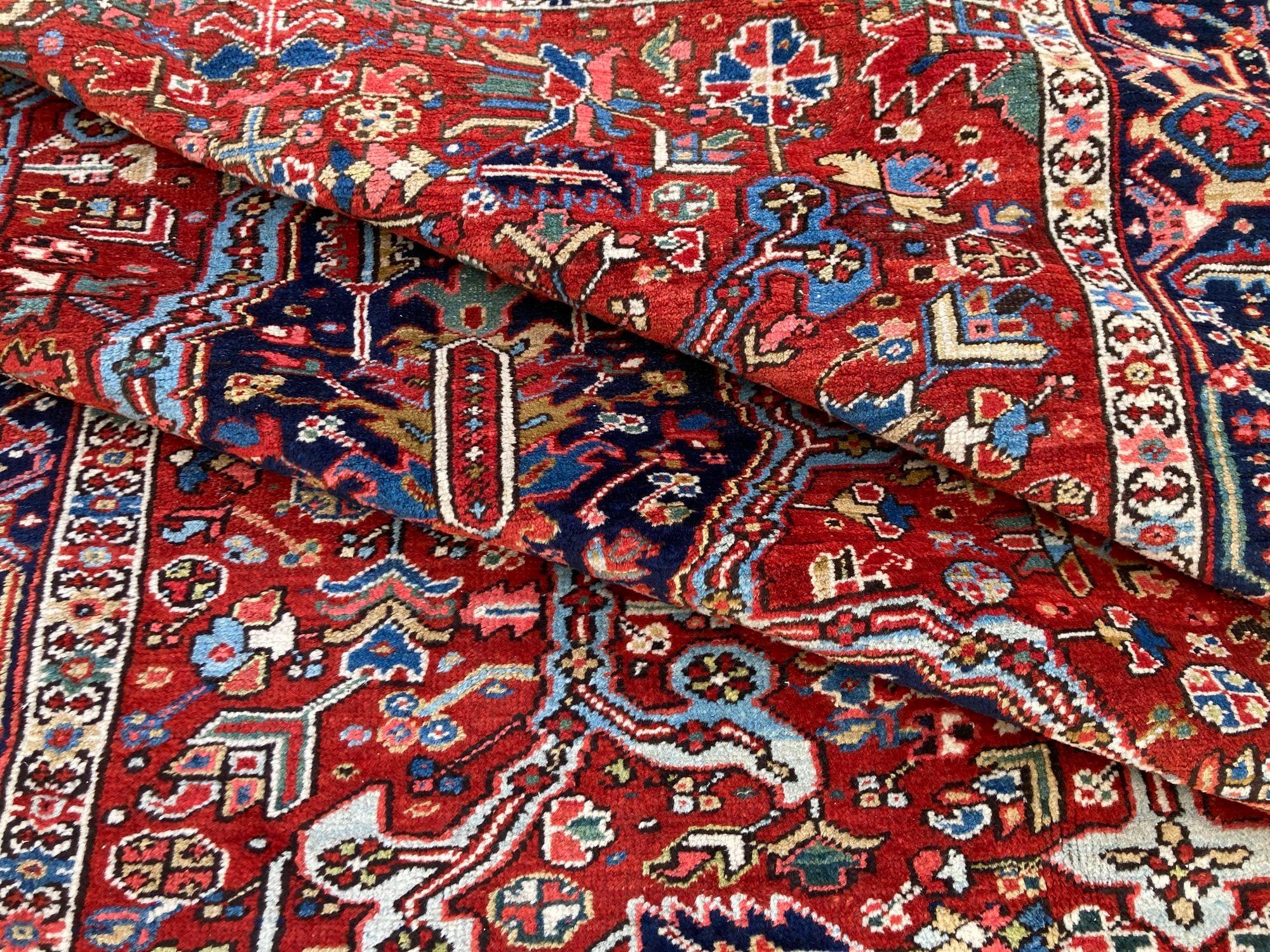 Antique Heriz Carpet 3.11m x 2.21m For Sale 9