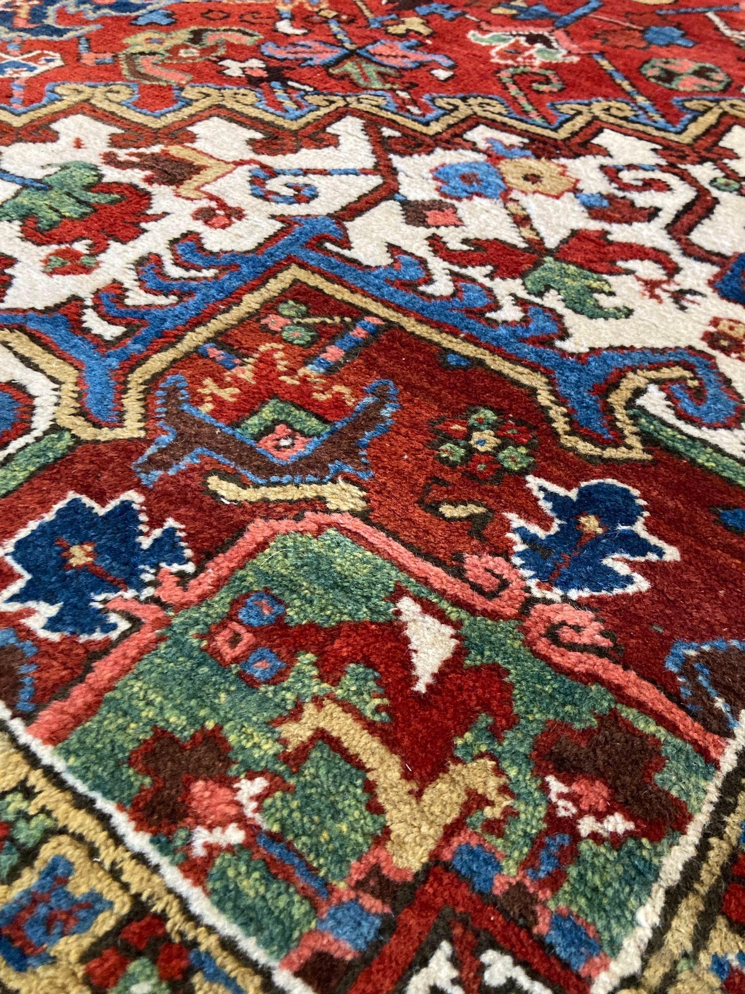 Antique Heriz Carpet 3.37m x 2.42m For Sale 4