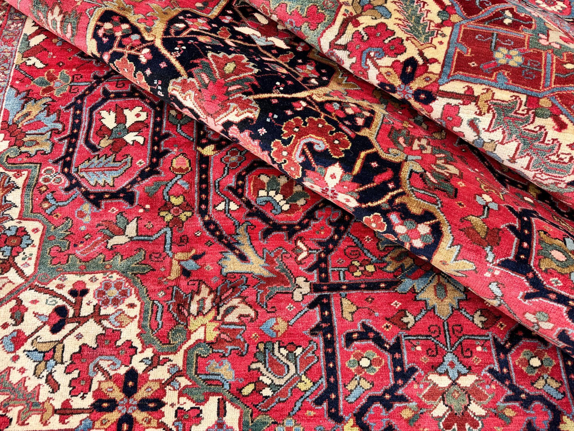 Antique Heriz Carpet 3.68m x 2.65m For Sale 11