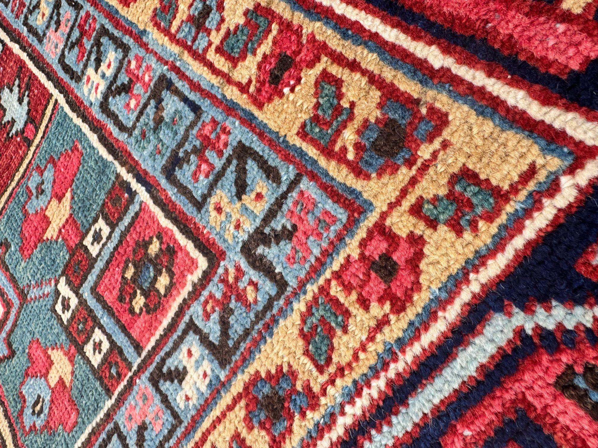 Antique Heriz Carpet 3.77m x 2.68m For Sale 5