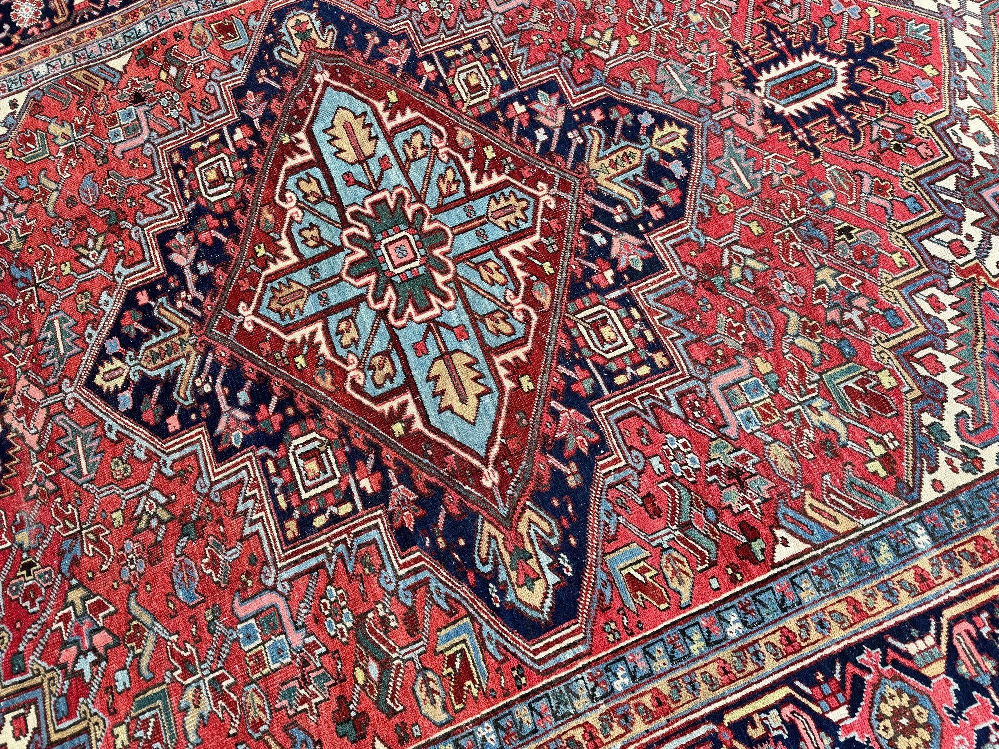 Antique Heriz Carpet 3.77m x 2.68m For Sale 6