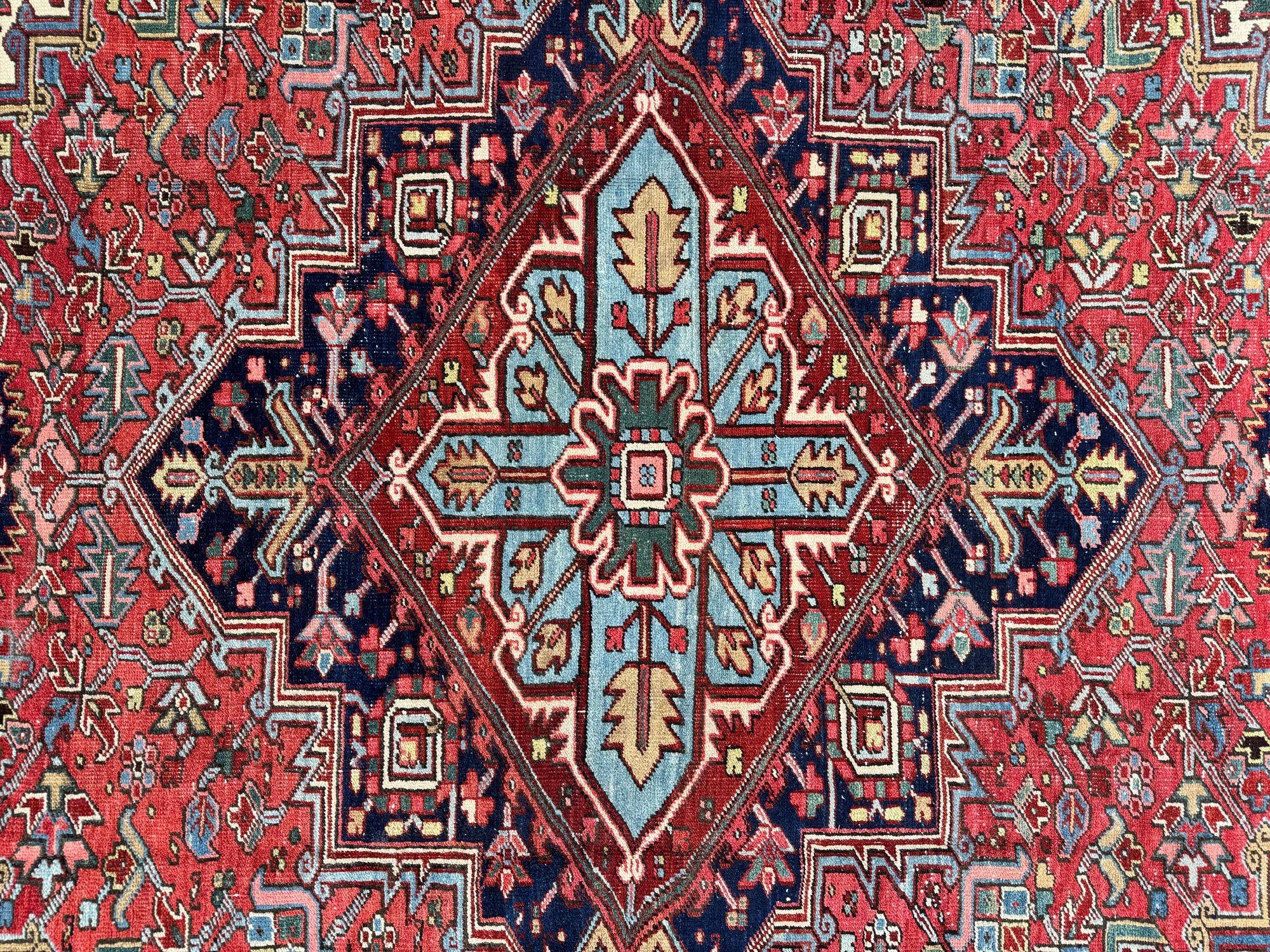 Antique Heriz Carpet 3.77m x 2.68m For Sale 9