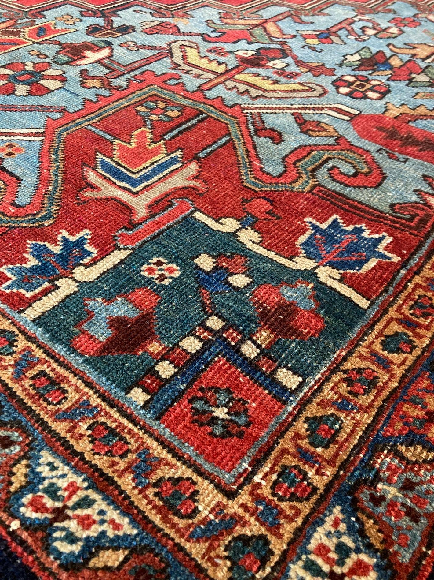 Antique Heriz Carpet 3.96m x 2.93m For Sale 4