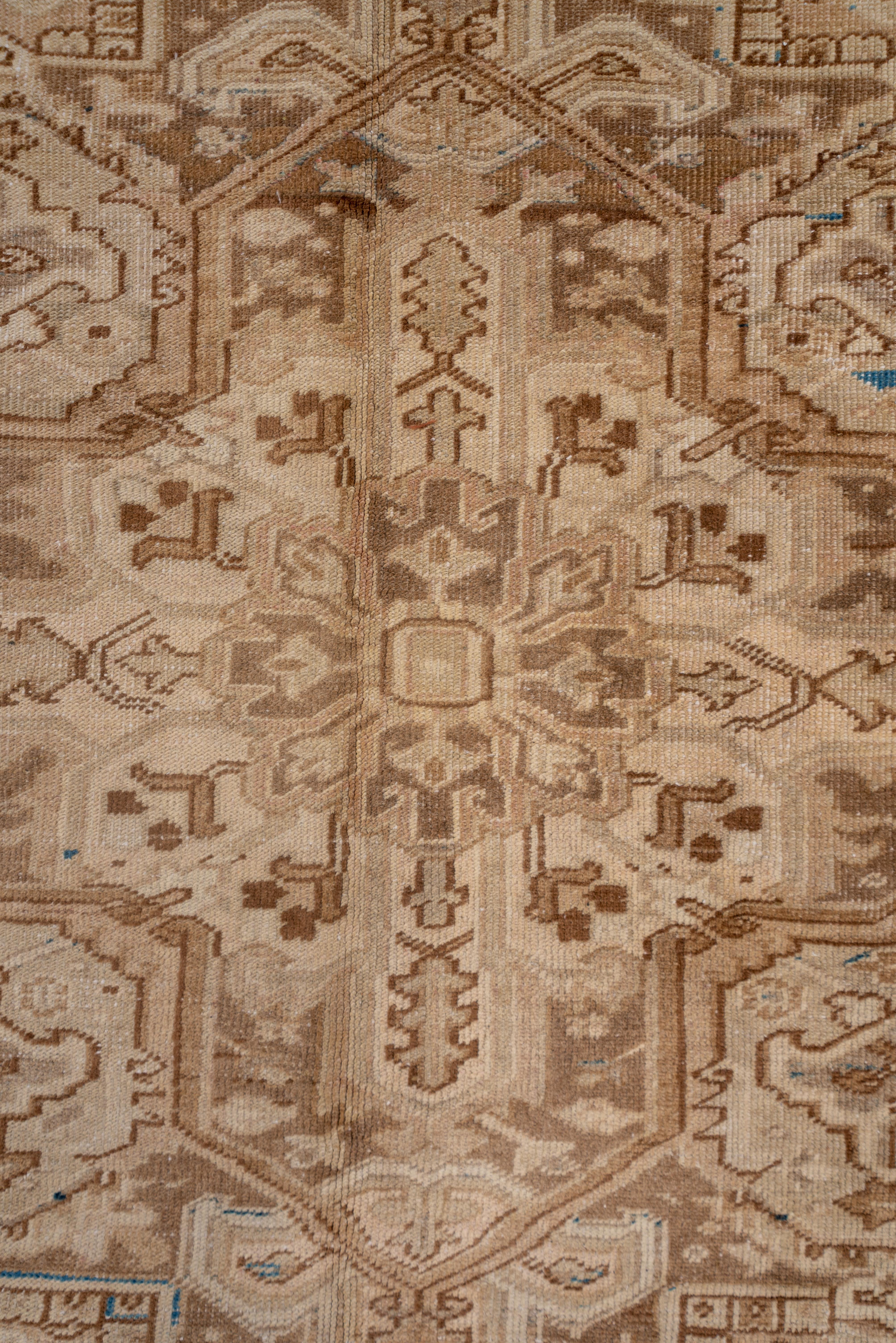 Heriz Serapi Antique Heriz Carpet, Neutral Palette