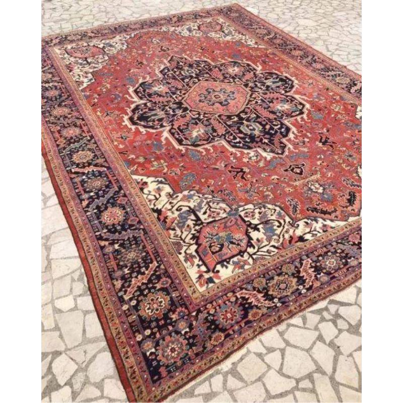 Asian Antique Heriz Carpet with Medallion Design For Sale