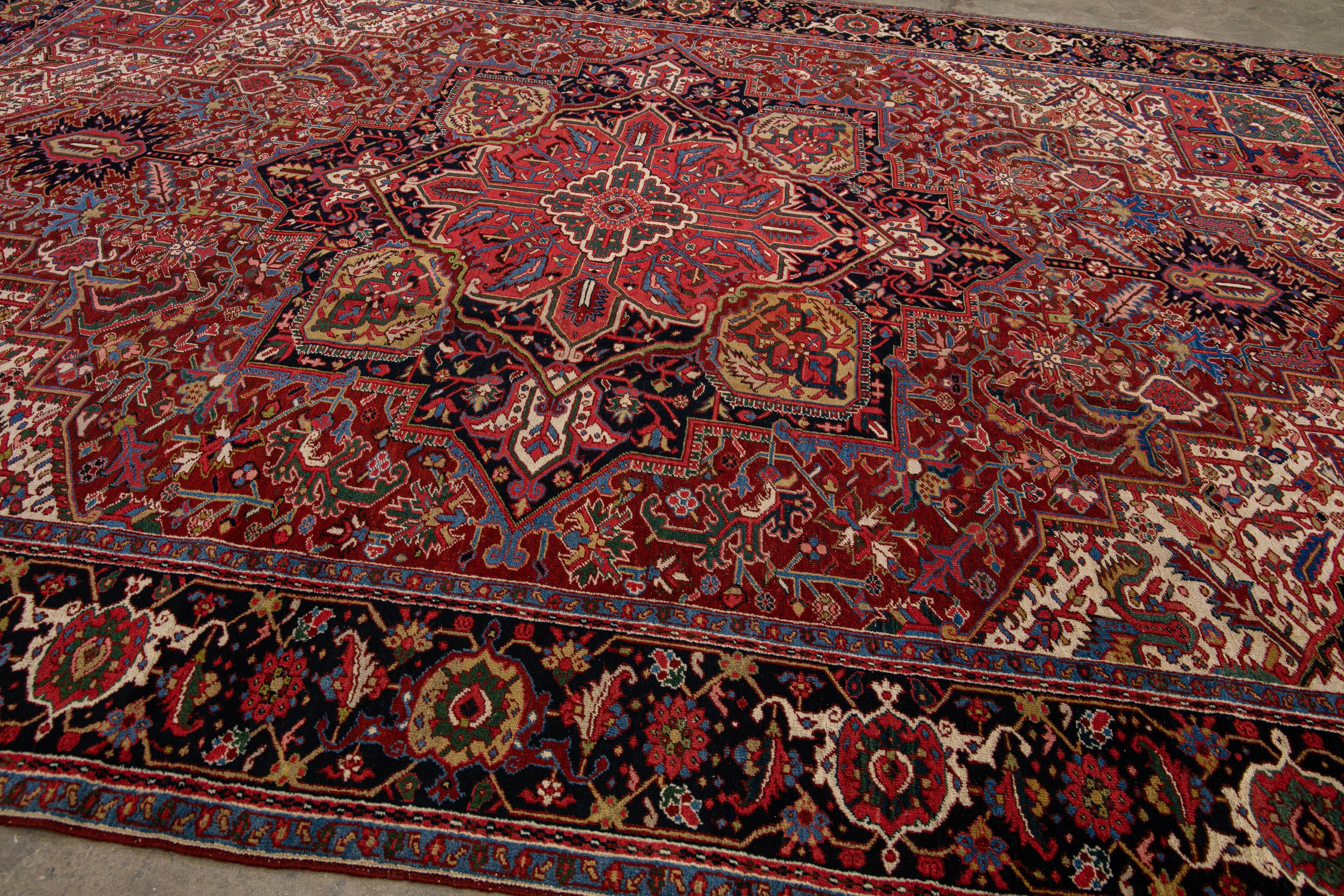 Antique Heriz Persian Handmade Medallion Motif Red Wool Rug In Excellent Condition For Sale In Norwalk, CT