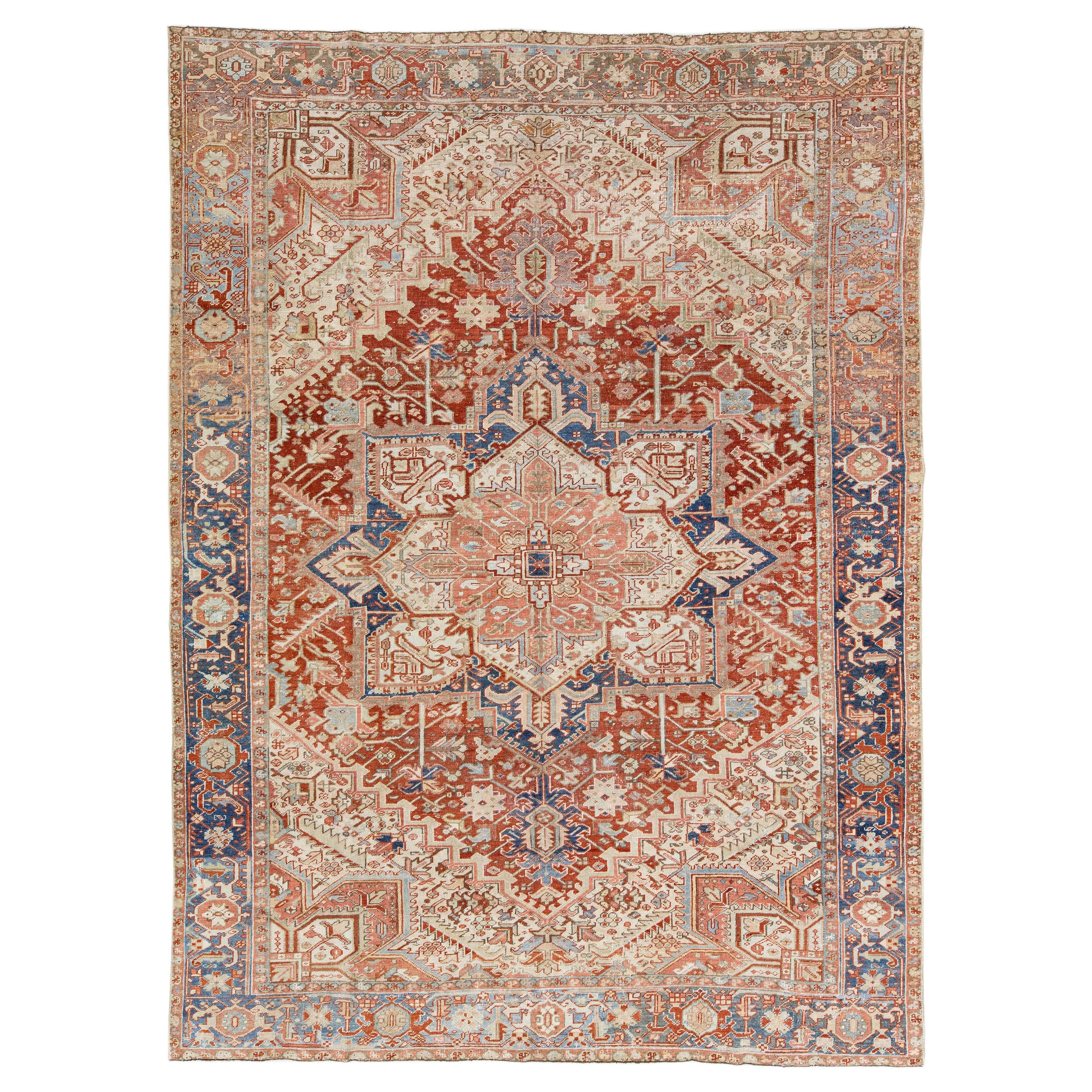 Tapis persan ancien Heriz en laine conçu à la main en forme de rouille