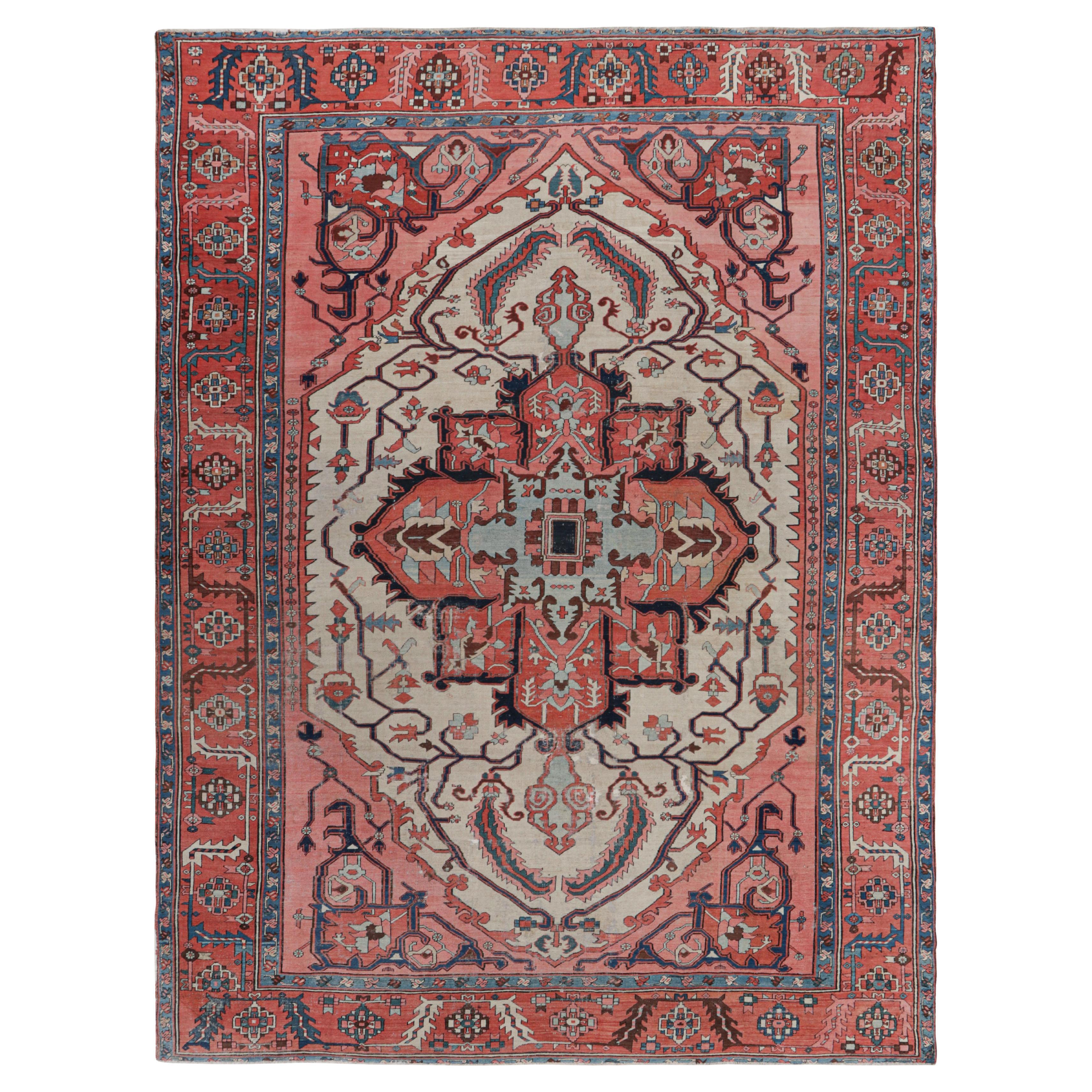 Antiker Heriz-Perserteppich in Rot mit Rosette-Medaillon