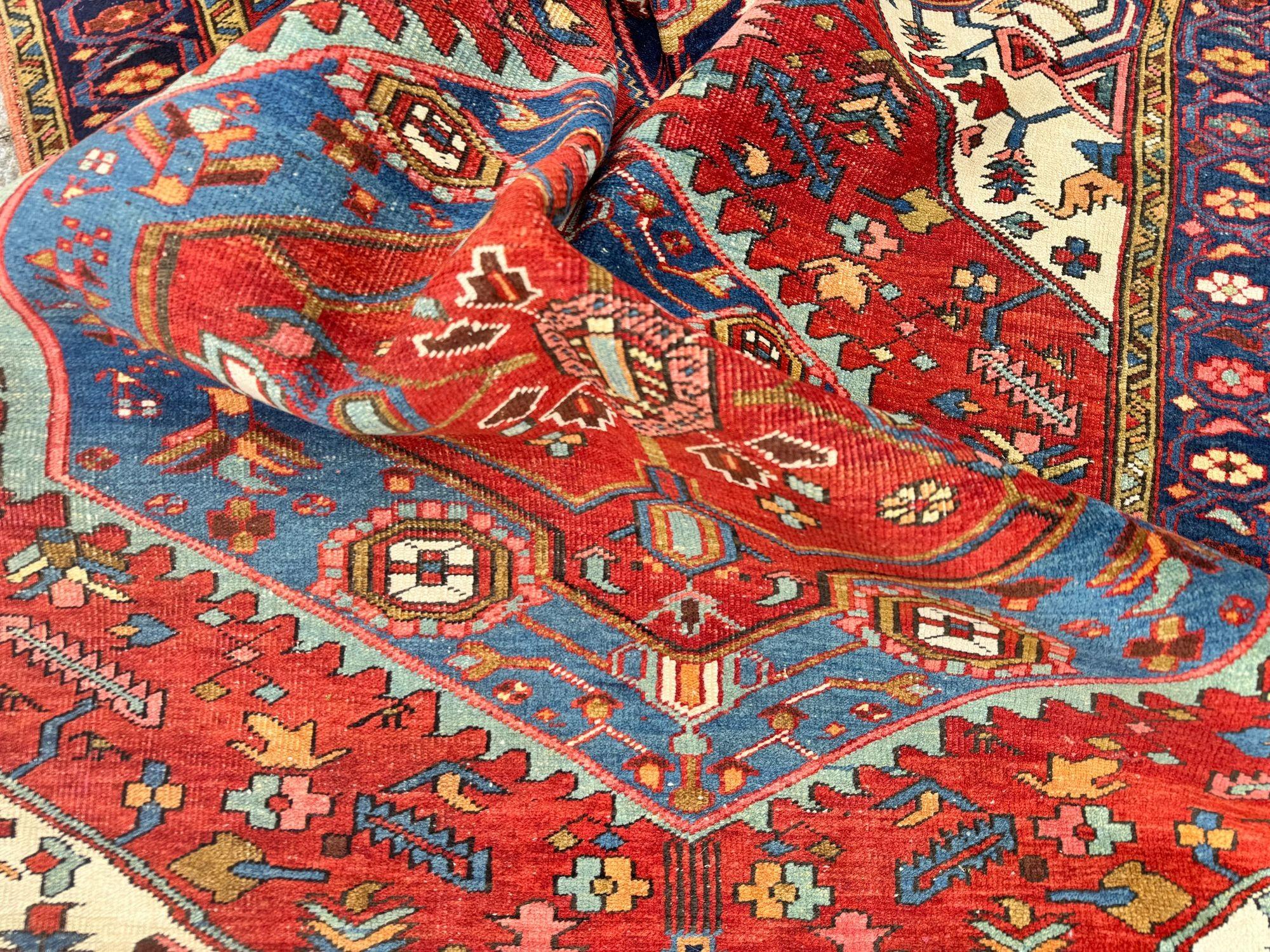 Antique Heriz Rug 1.76m x 1.44mAntique Heriz Rug 1.76m x 1.44m For Sale 12