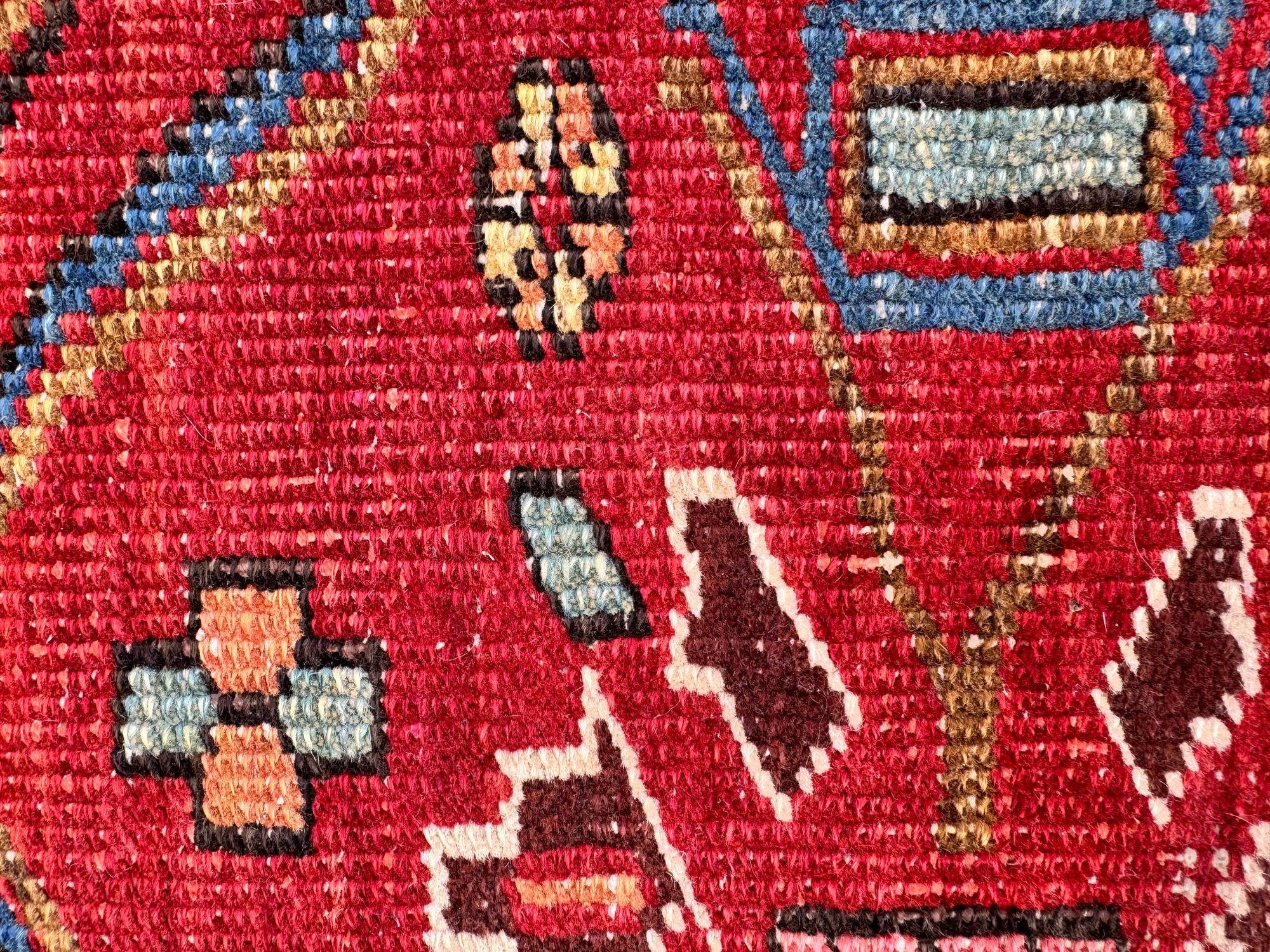 Antique Heriz Rug 1.76m x 1.44mAntique Heriz Rug 1.76m x 1.44m For Sale 15