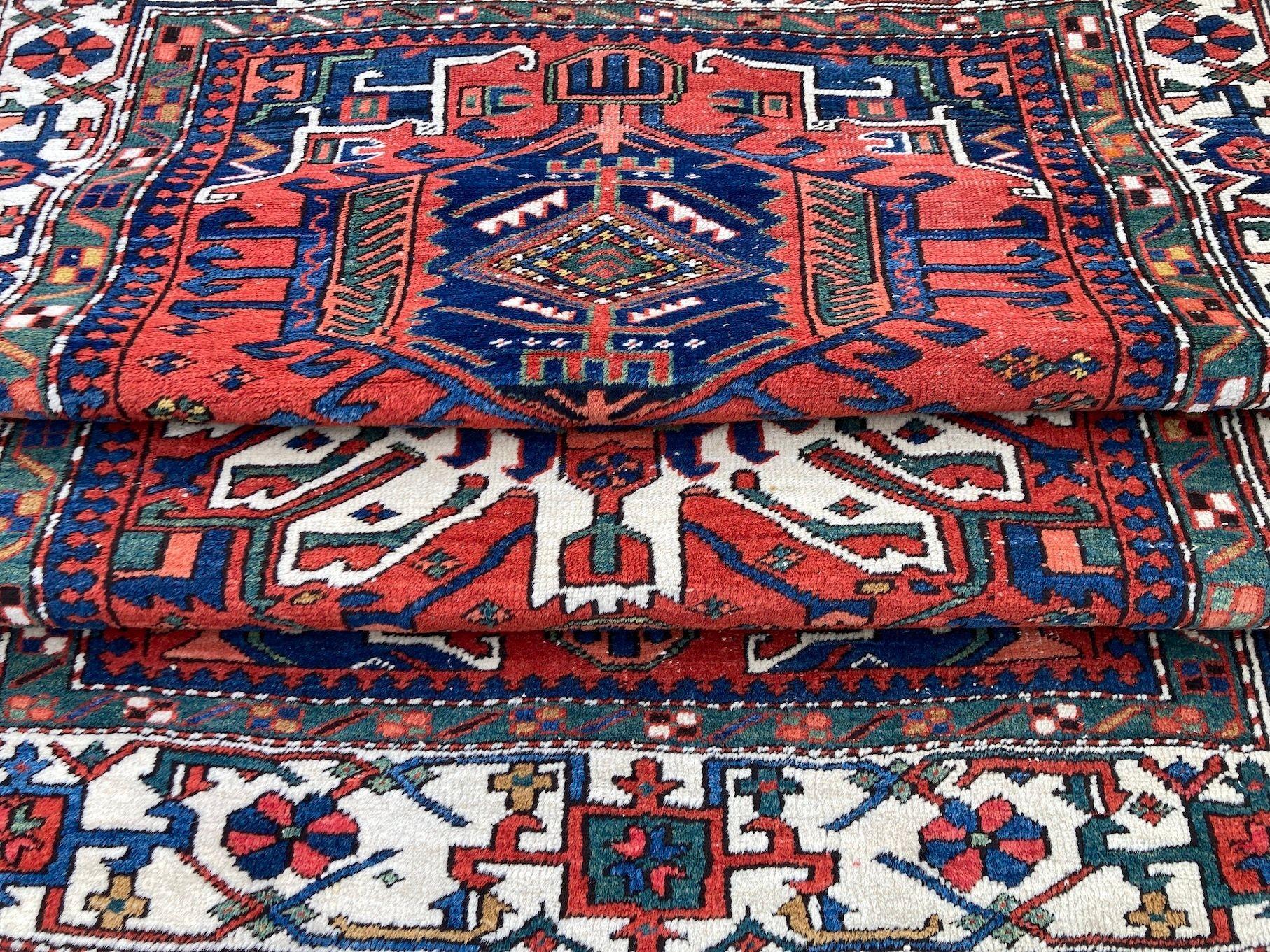 Antique Heriz Rug 2.05m x 1.37m For Sale 11