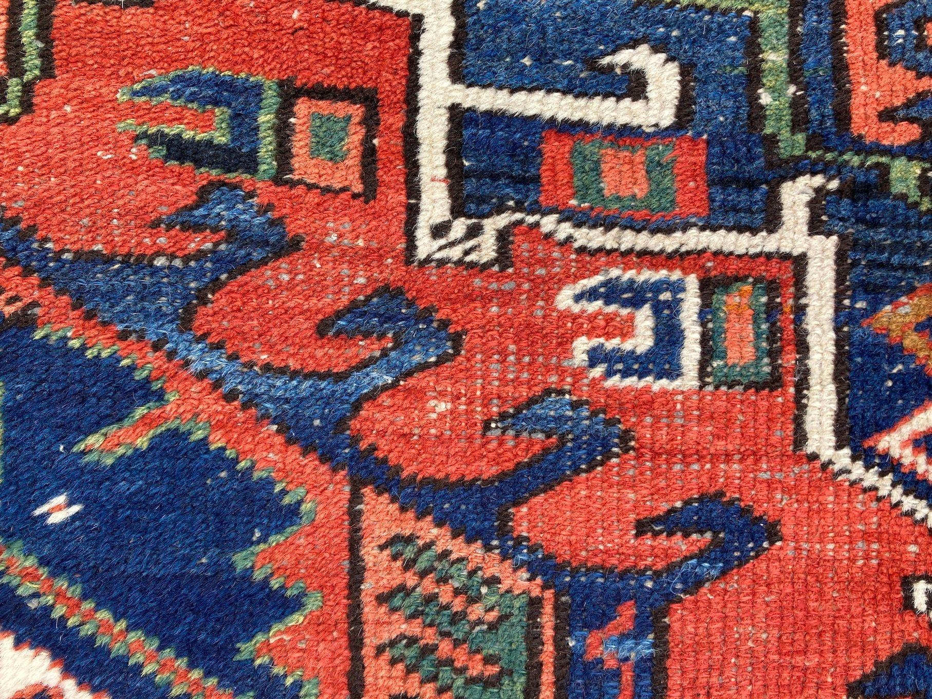 Antique Heriz Rug 2.05m x 1.37m For Sale 15