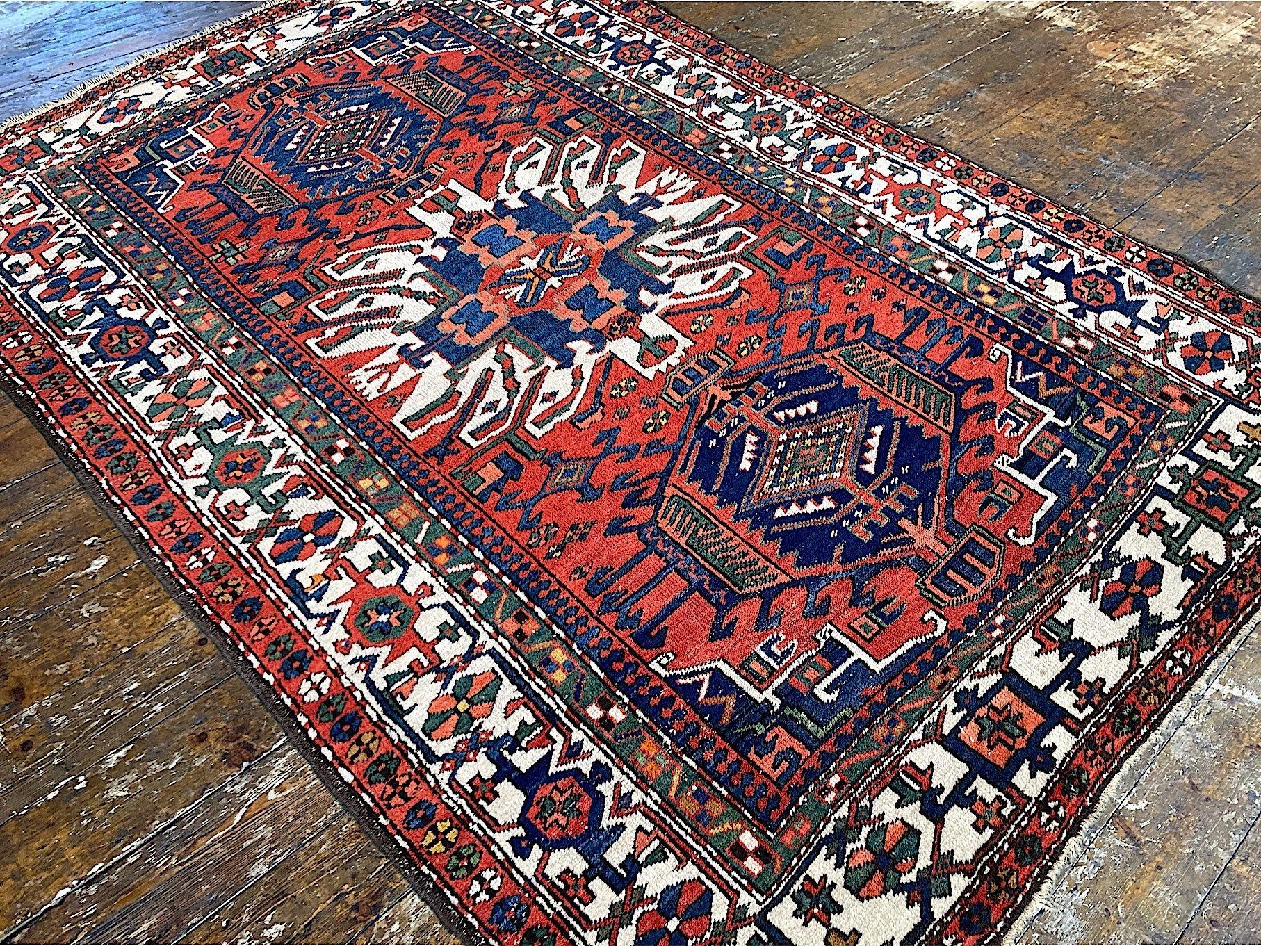 Antique Heriz Rug 2.05m x 1.37m For Sale 1