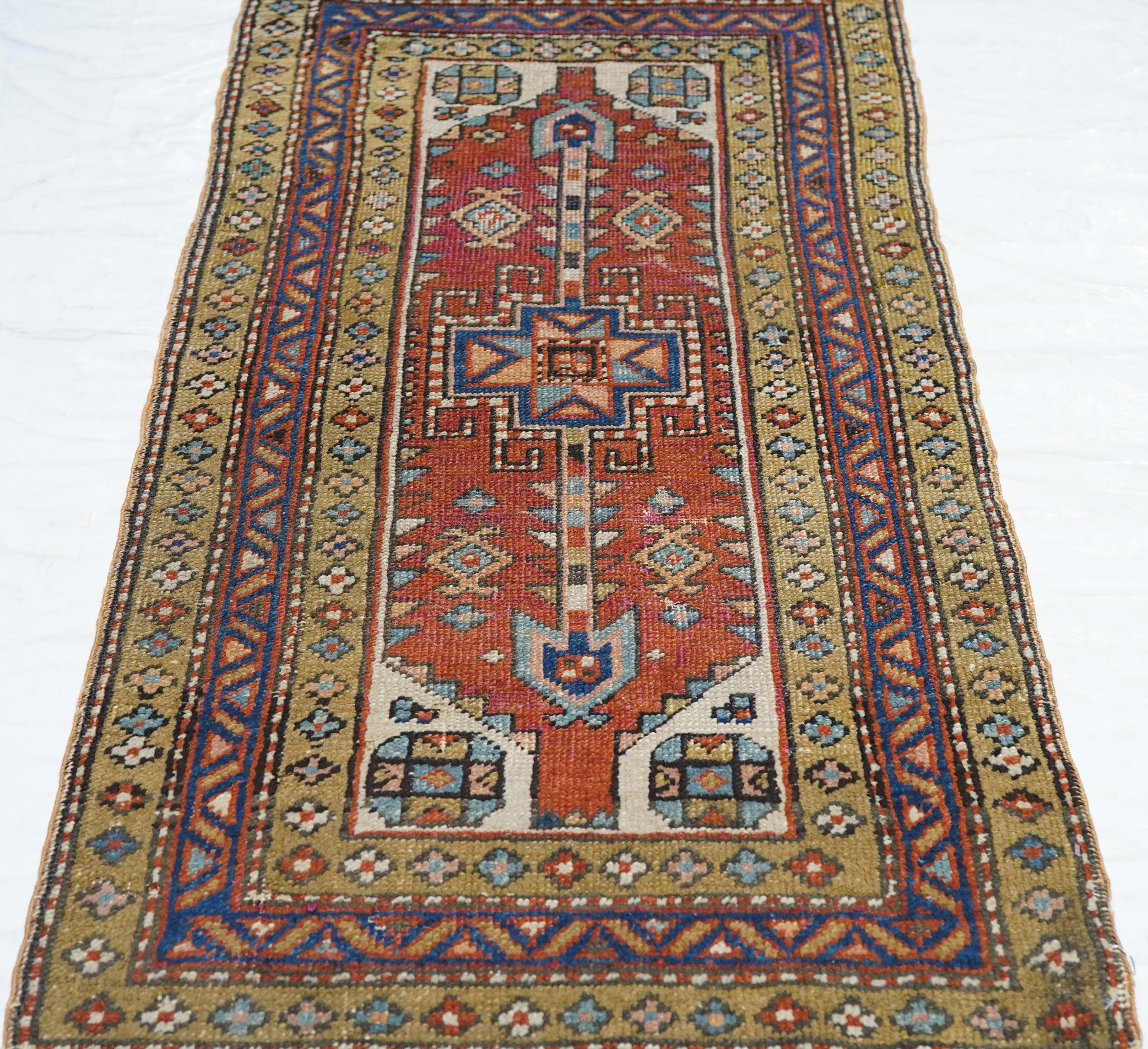 Wool Antique Heriz Rug 2'2'' x 4'0