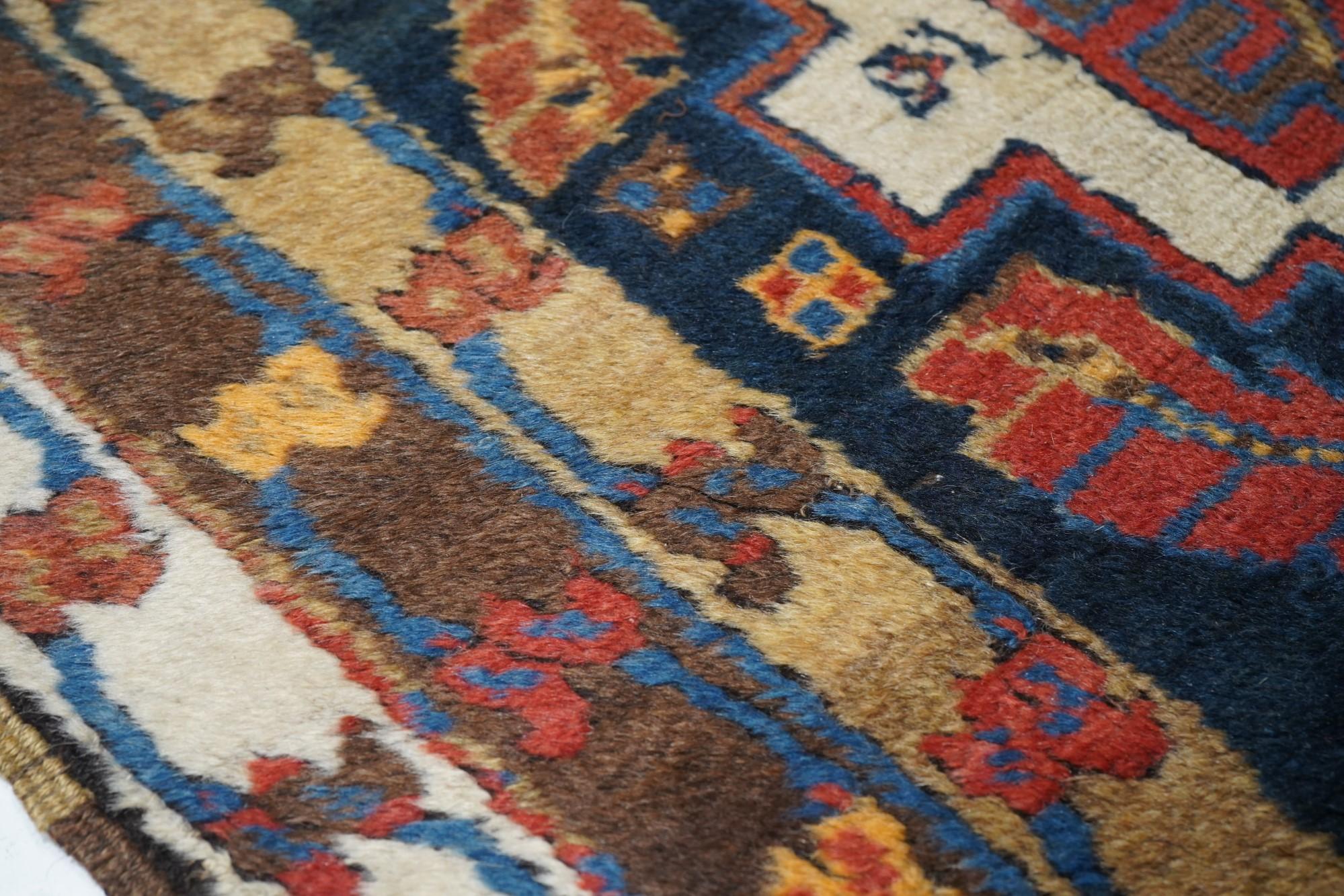 Late 19th Century Antique Heriz Rug For Sale