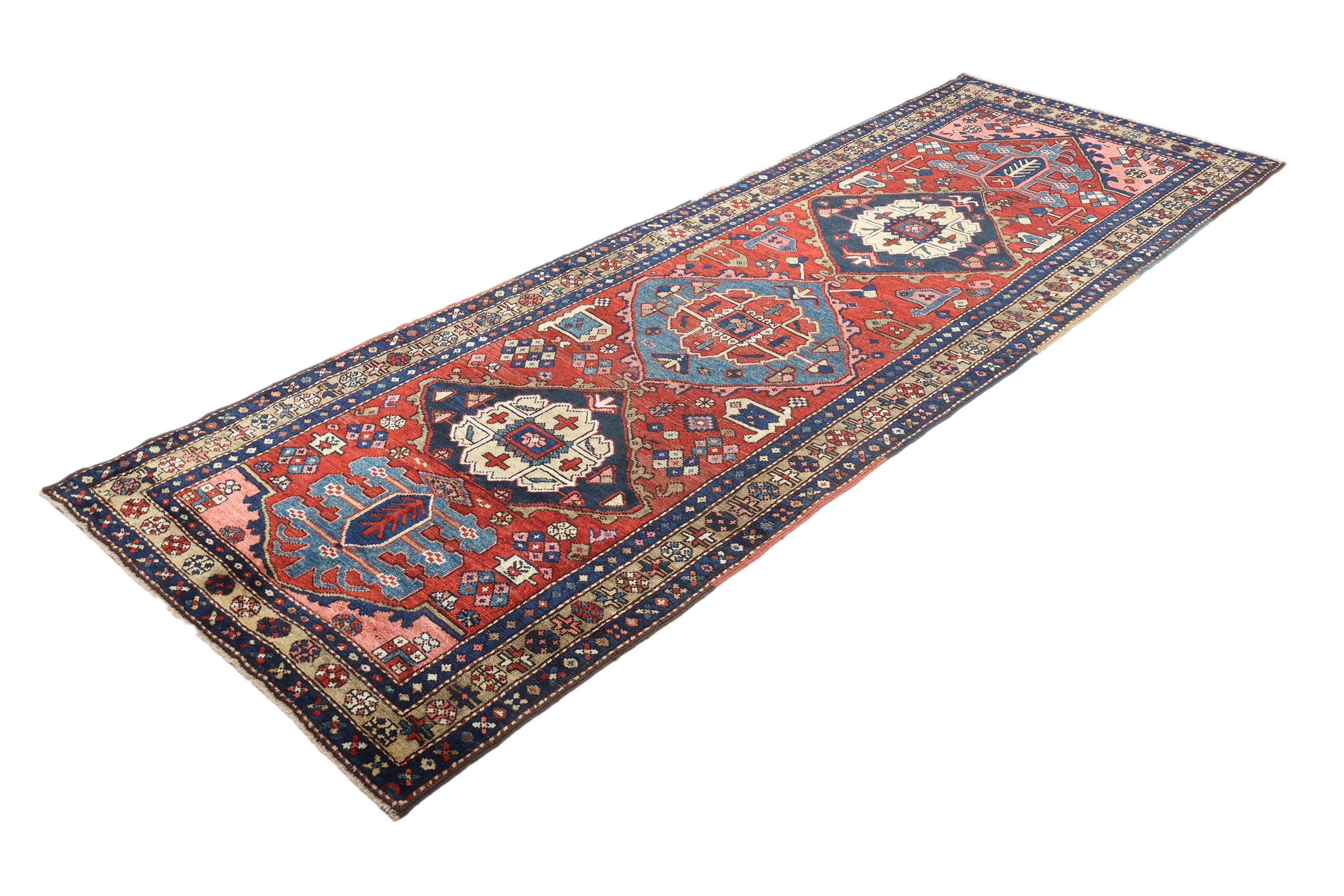 Perse Tapis ancien Heriz (3.2x1.1m, 1900). Détails exquis (noués à la main). en vente