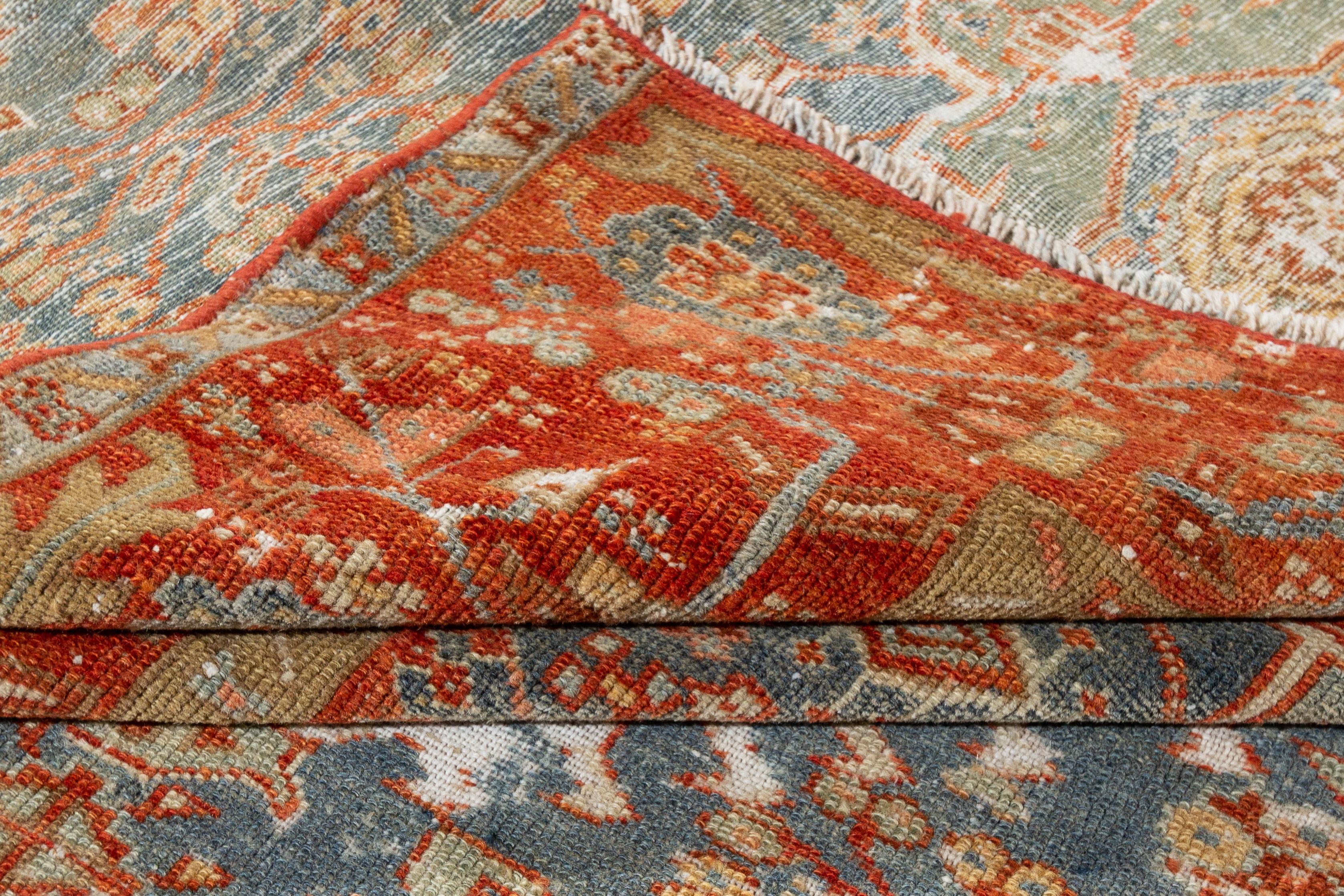 Hand-Knotted Antique Heriz Rug, 4'8