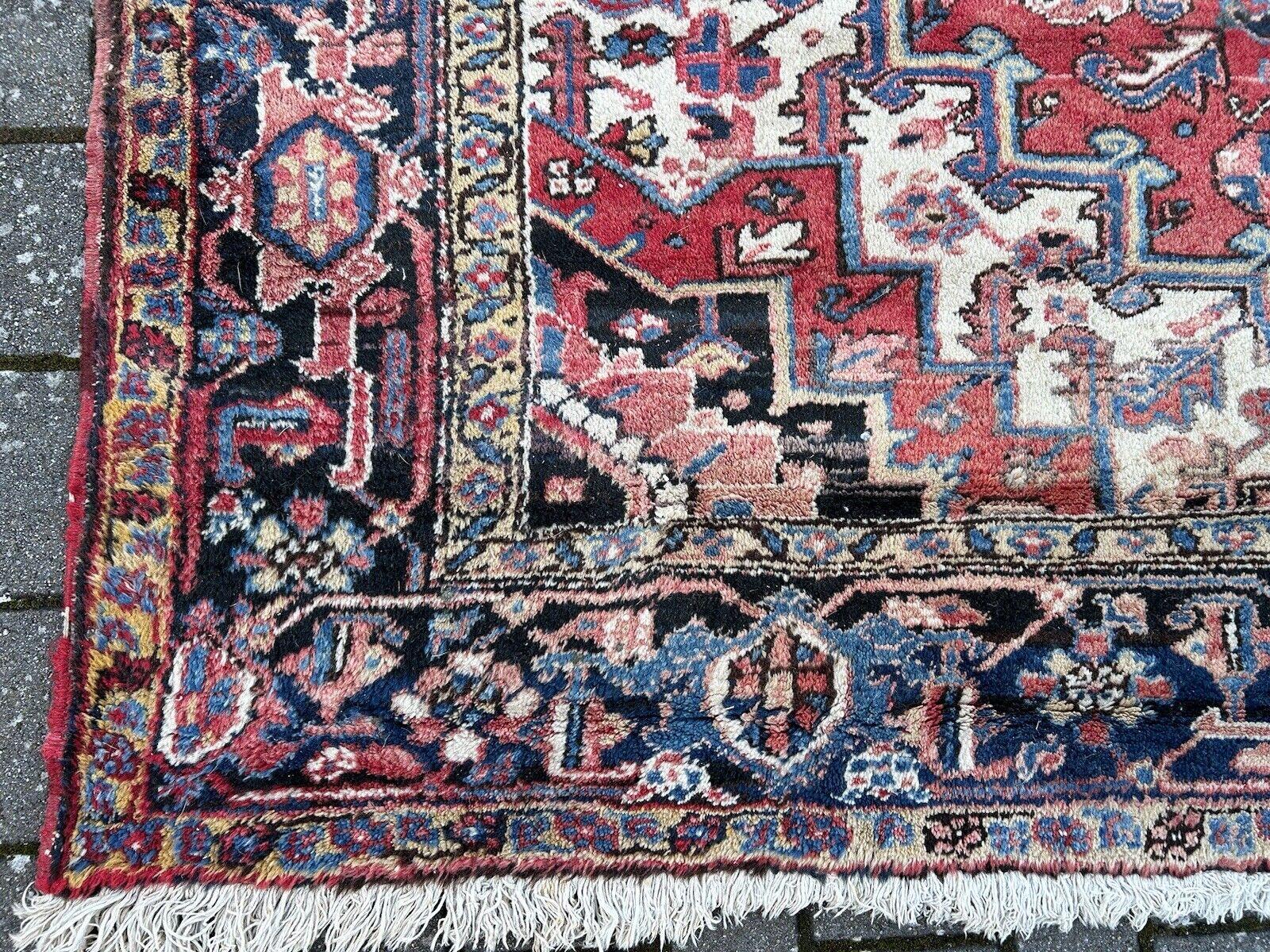 Heriz Serapi Antique Heriz Rug 8 x 11 ft room size Classic Vintage Azeri Carpet  For Sale