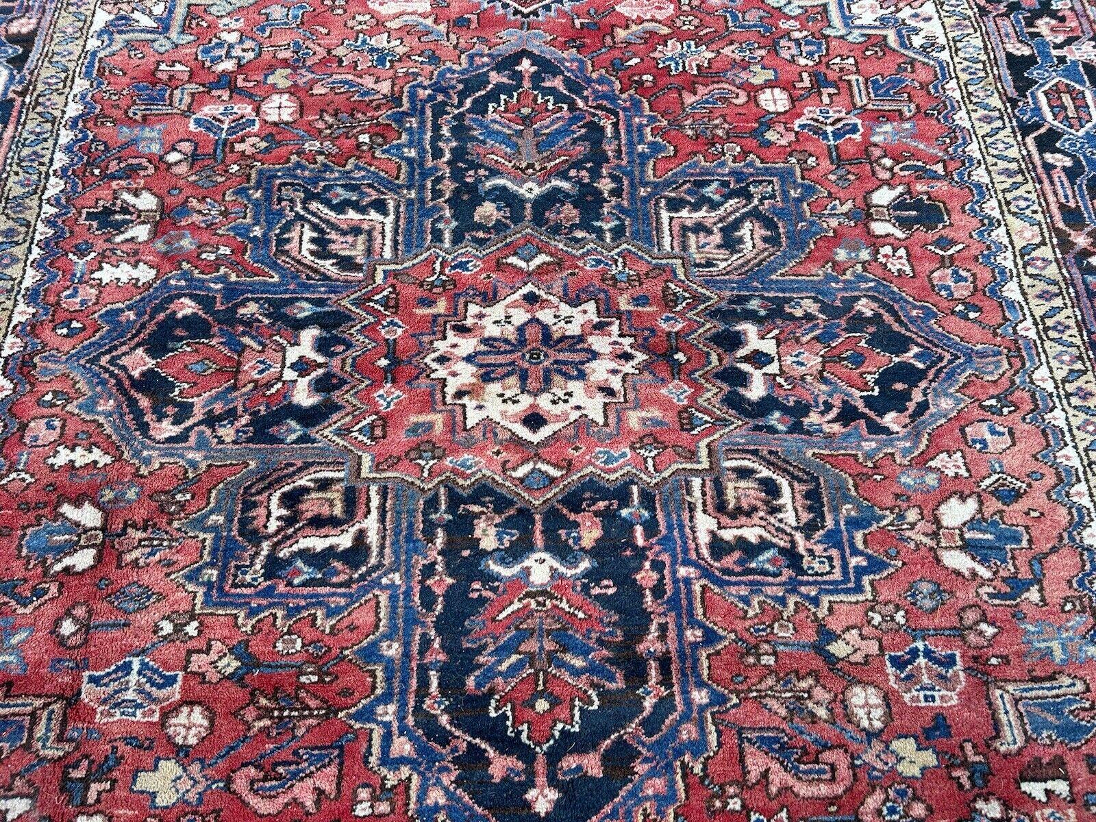 Wool Antique Heriz Rug 8 x 11 ft room size Classic Vintage Azeri Carpet  For Sale