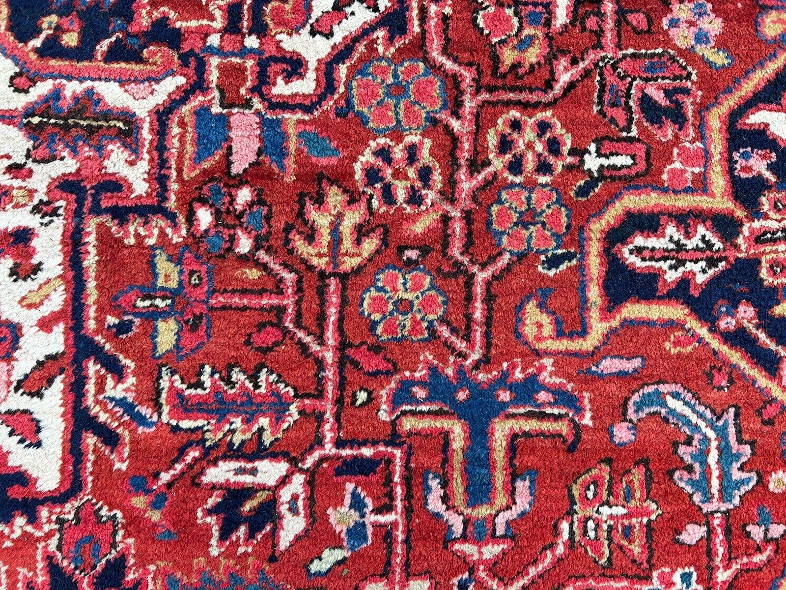 Antique Heriz Rug 8x12 ft room size Classic Vintage Azeri Carpet  In Good Condition For Sale In Lohr, Bavaria, DE
