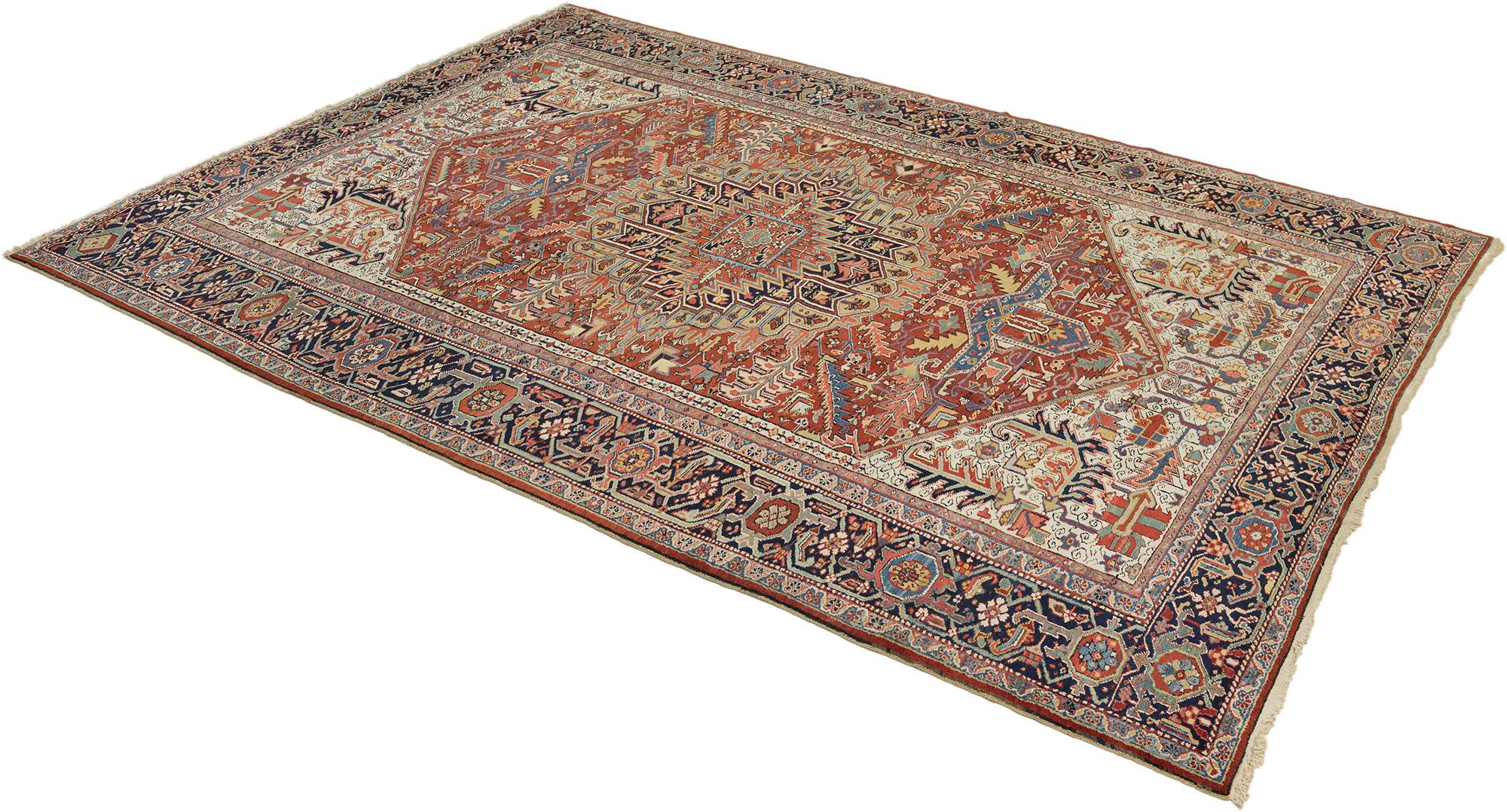 Antiker Heriz-Teppich, handgeknüpft, 15,2 × 10,8 ft- Rot, Elfenbein & Marine (Persisch) im Angebot