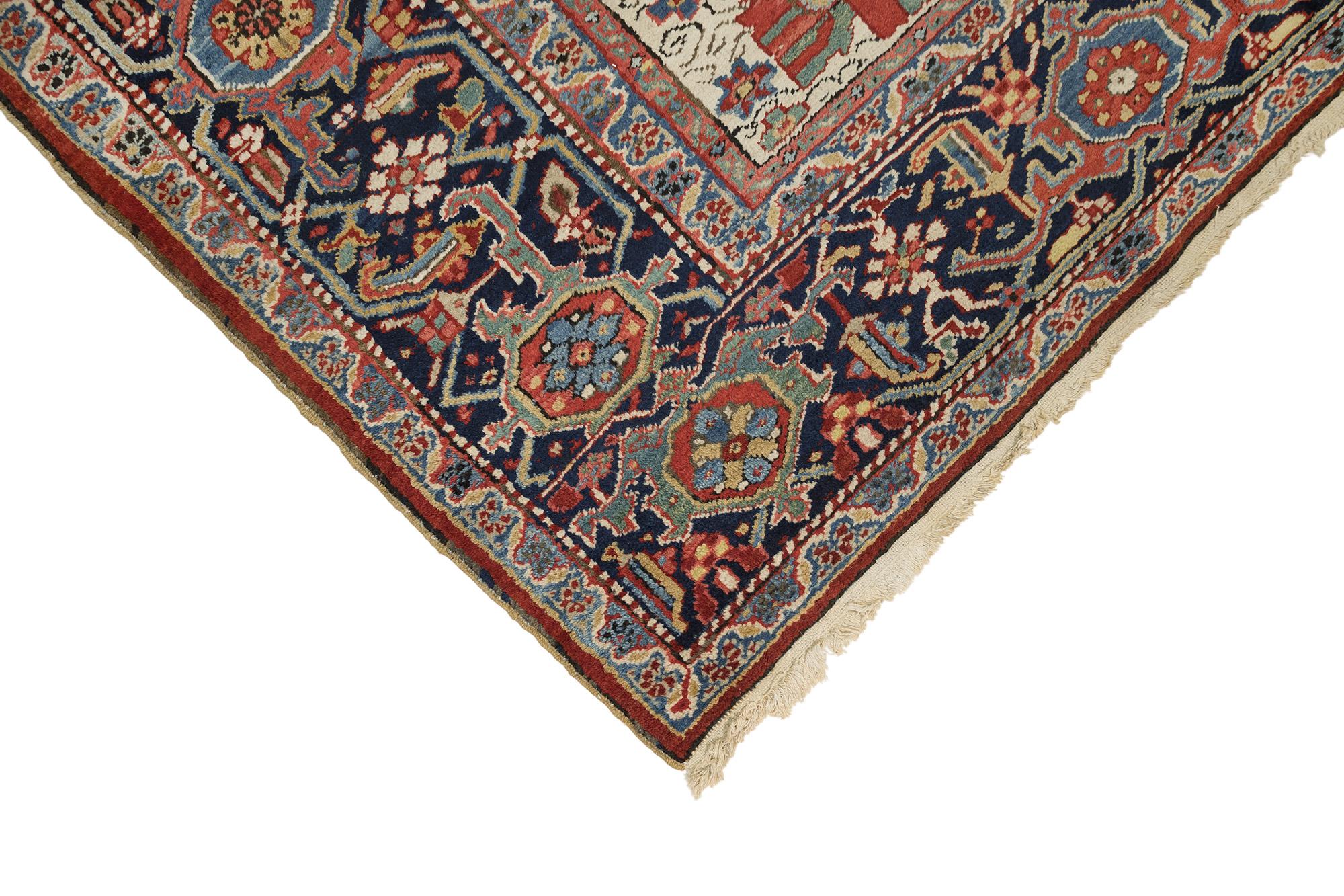 Antiker Heriz-Teppich, handgeknüpft, 15,2 × 10,8 ft- Rot, Elfenbein & Marine (Wolle) im Angebot