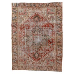 Antique Heriz Rug with Bold Medallion, Early 20th Century