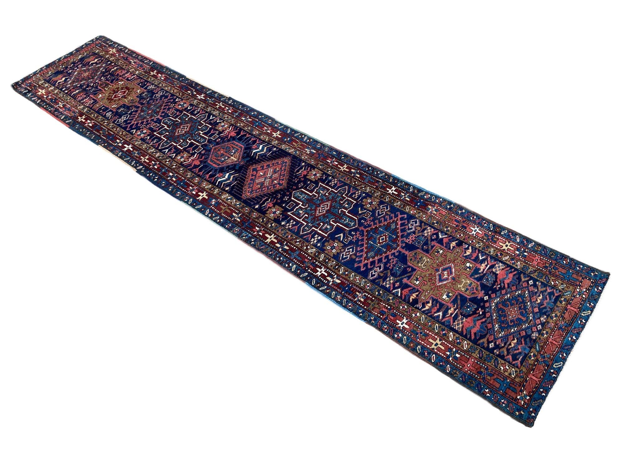 Persiano Runner Heriz antico 4,27 m x 0,90 m in vendita