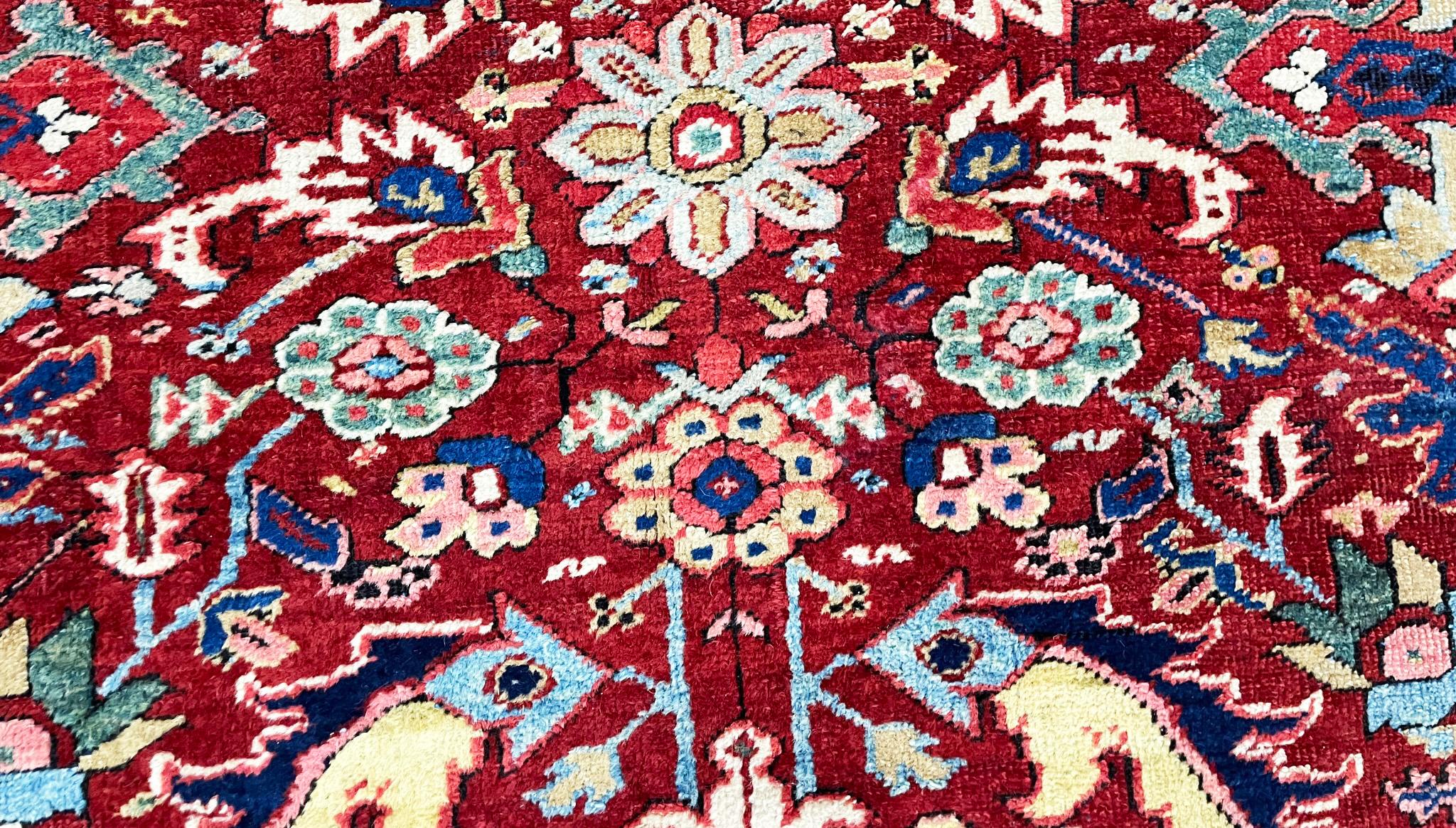 Antique Heriz, Serapi Oriental Carpet, Most Decorative For Sale 3