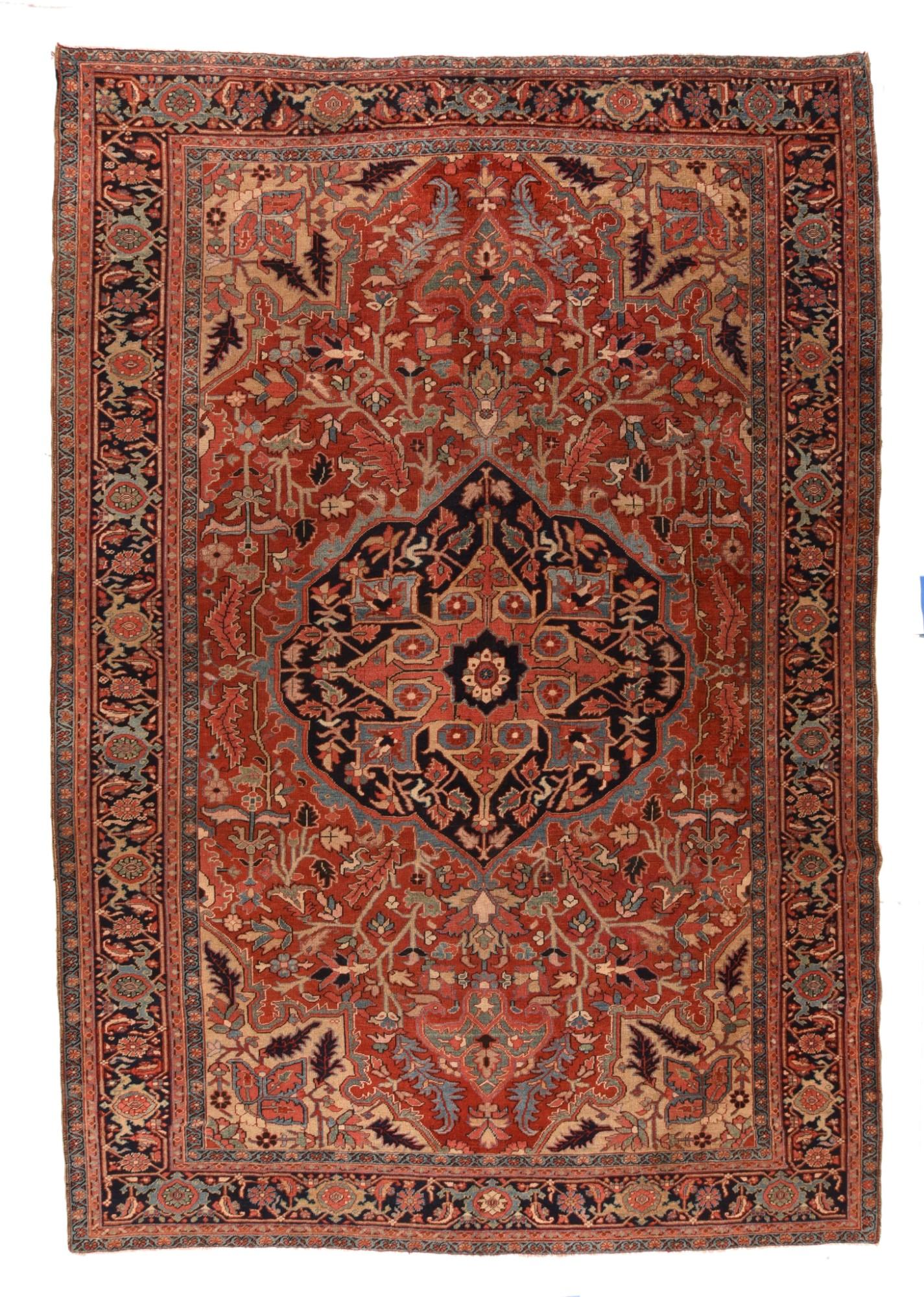 Early 20th Century Antique Heriz Serapi Rug For Sale