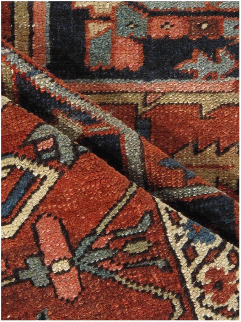 Hand-Woven Antique Heriz Serapi Rug, 9'8 X 13'4 For Sale