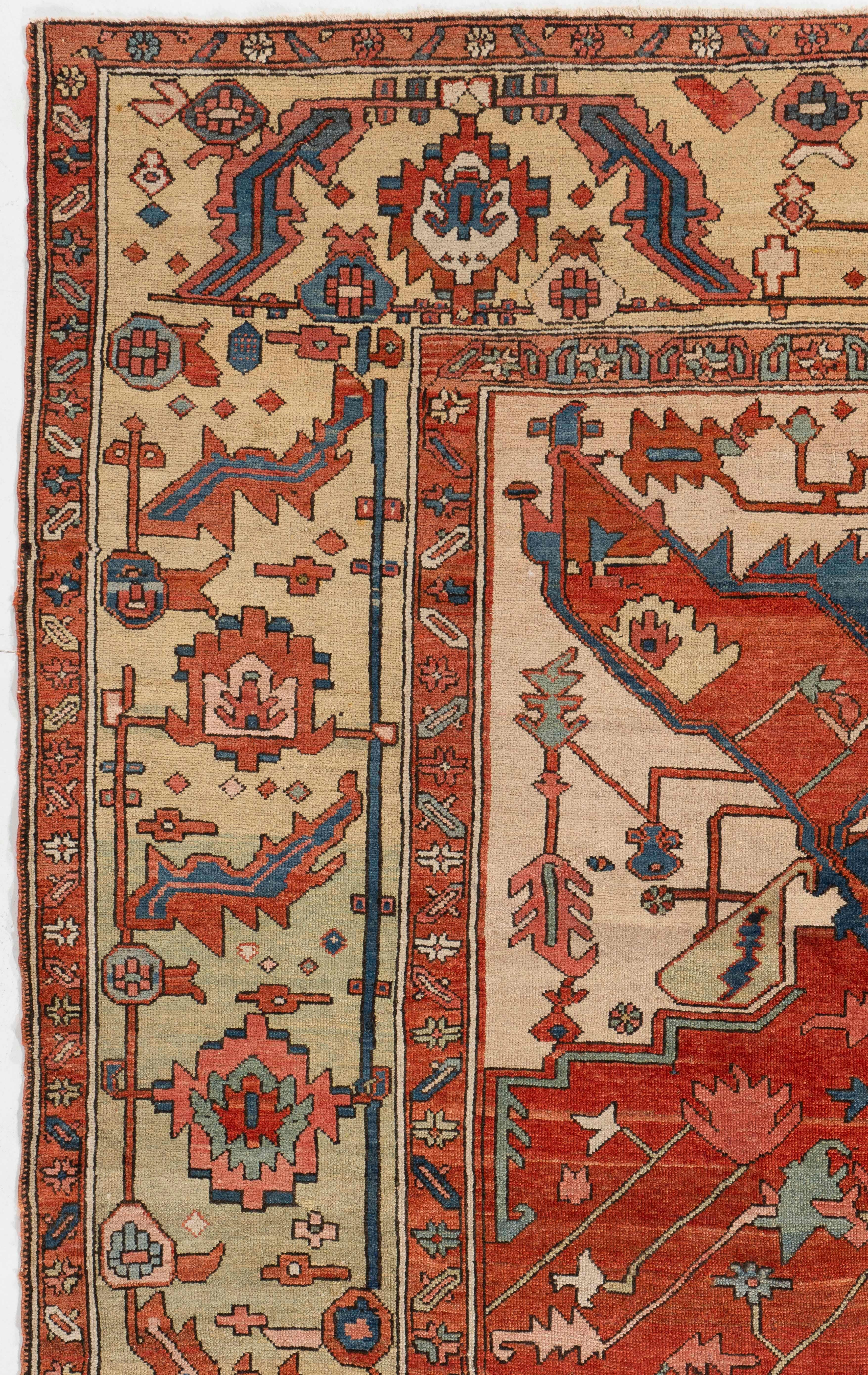 Antiker Heriz-Serapi-Teppich, um 1890  11'5 x 14'4 im Zustand „Gut“ im Angebot in New York, NY