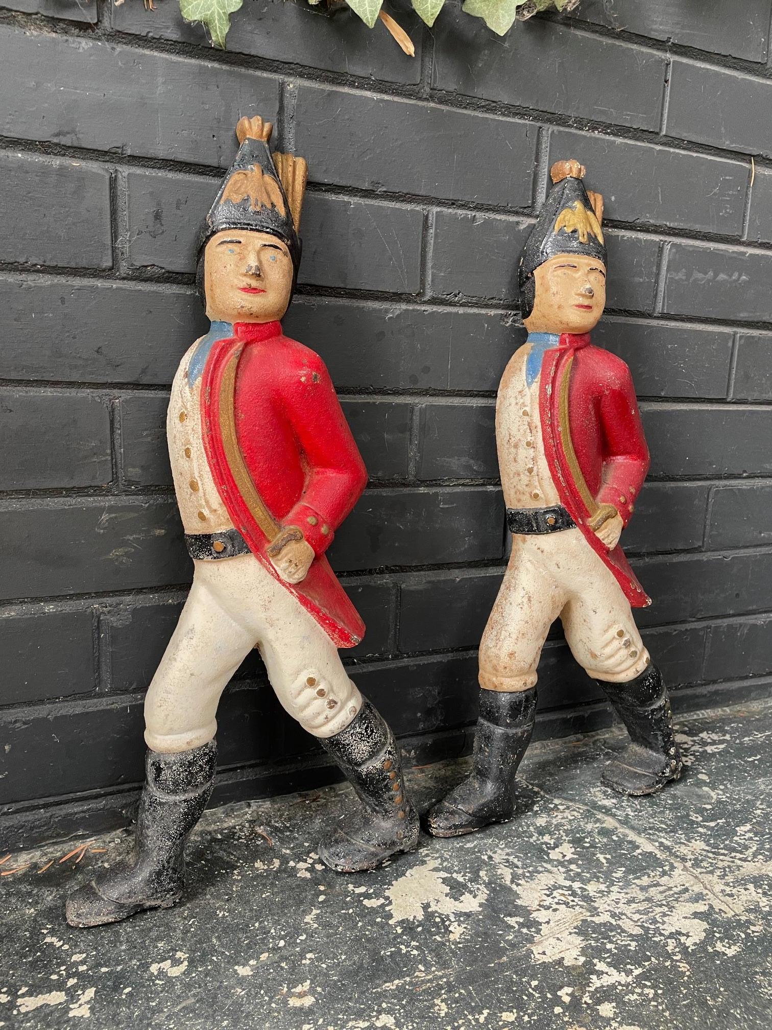 Antiquities Hessian Soldier Figural Andirons Cast Iron Sculptures en vente 4
